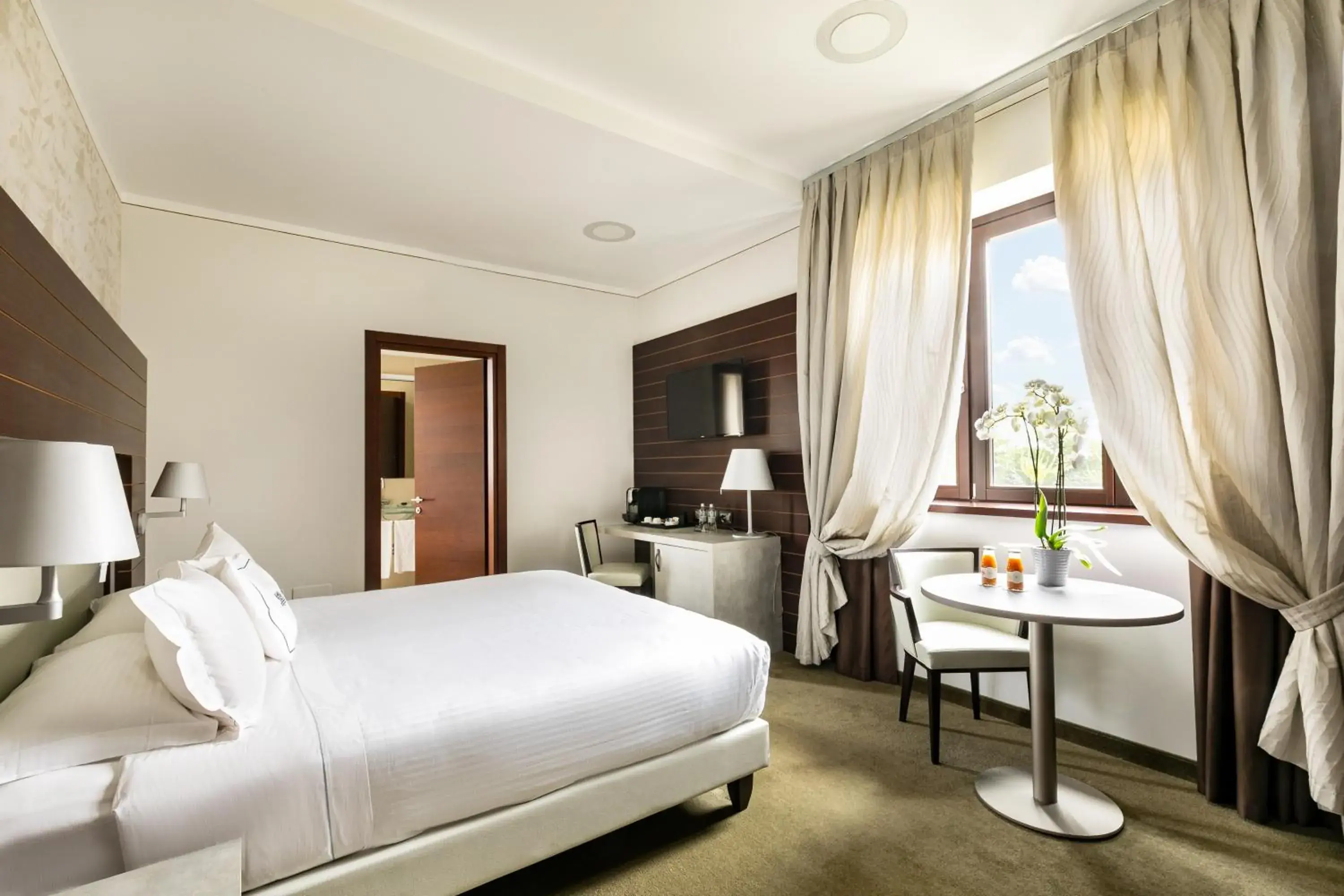 Bed in Palazzo di Varignana Bed in Palazzo di Varignana