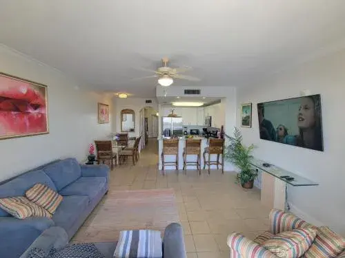 Lakeview Condo Hotel near Disney Lakeview Condo Hotel near Disney