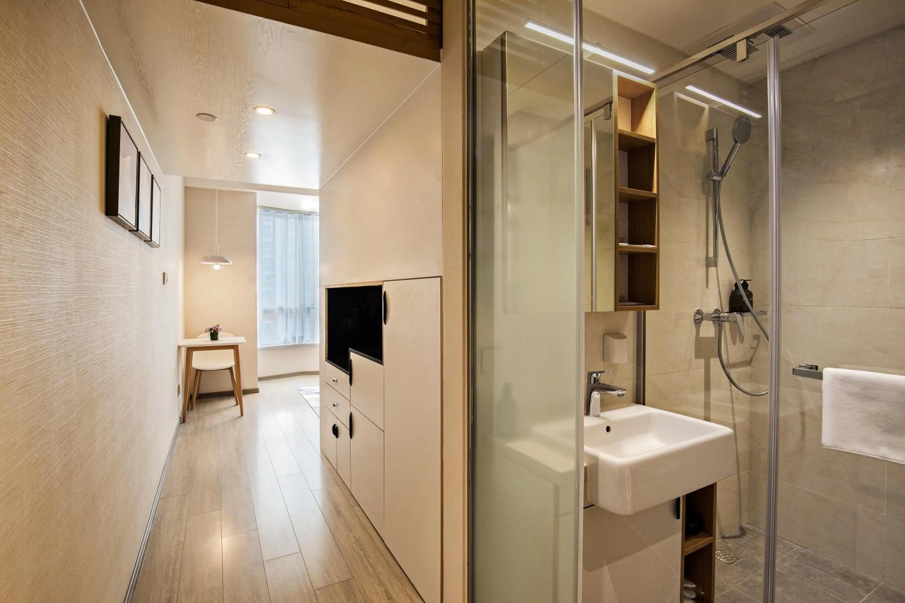 Bathroom in Livefortuna Hotel