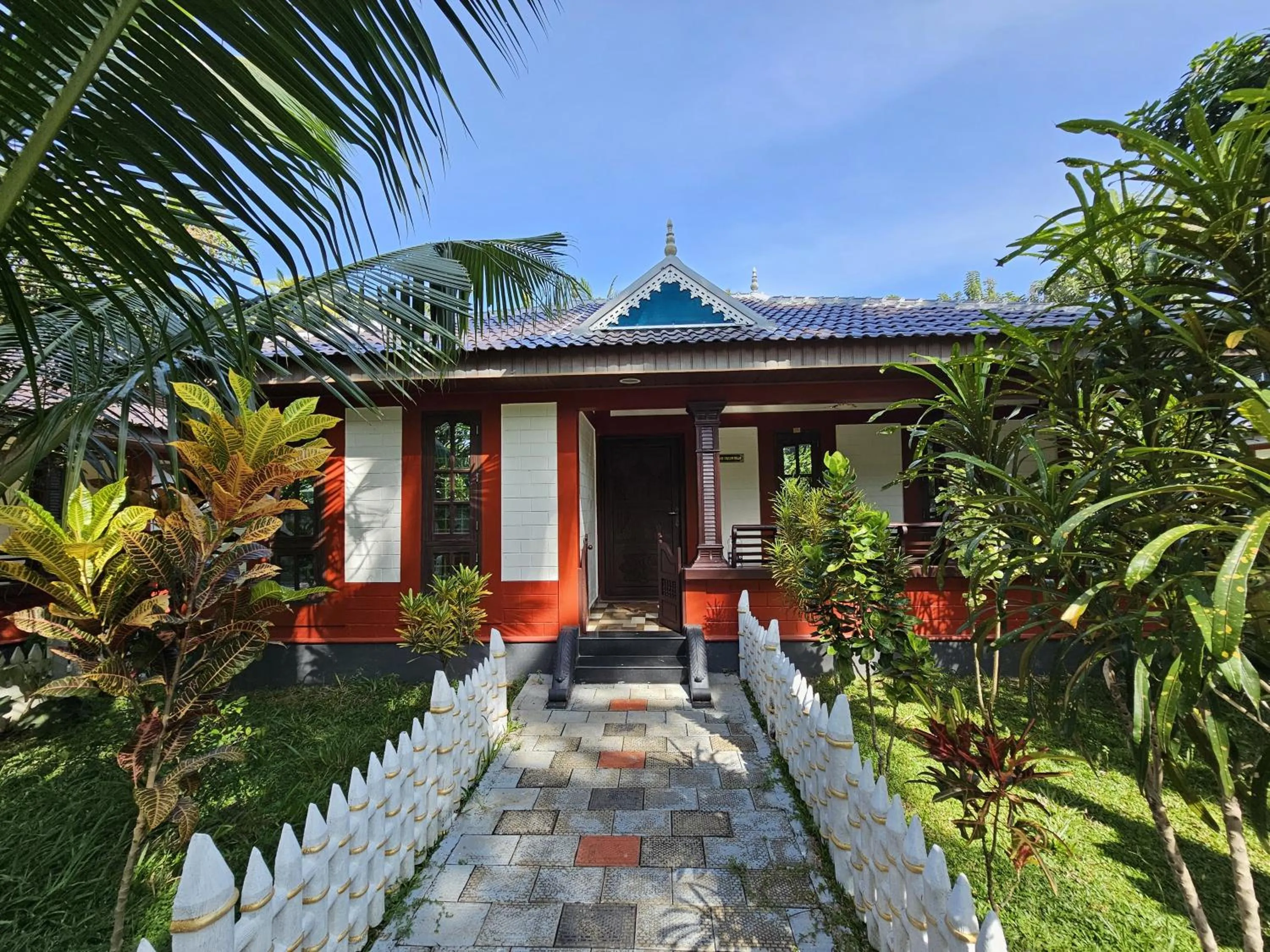 Property building in LEISURE VALLEY BEACH RESORT