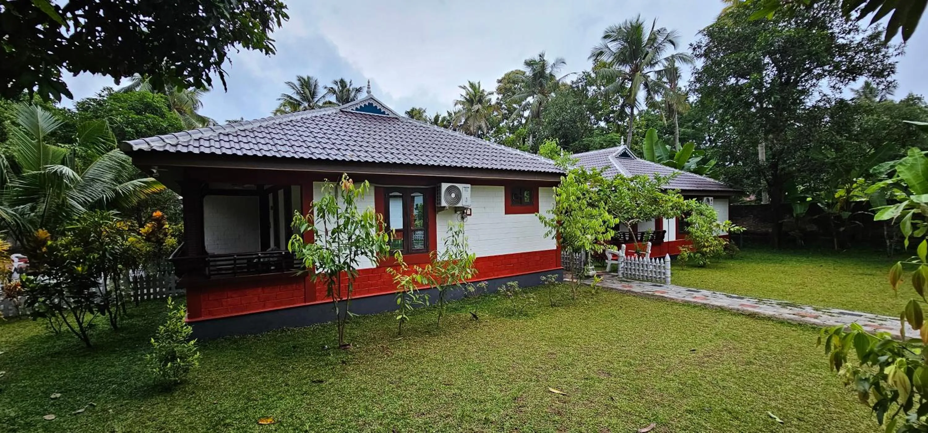 Garden view in LEISURE VALLEY BEACH RESORT