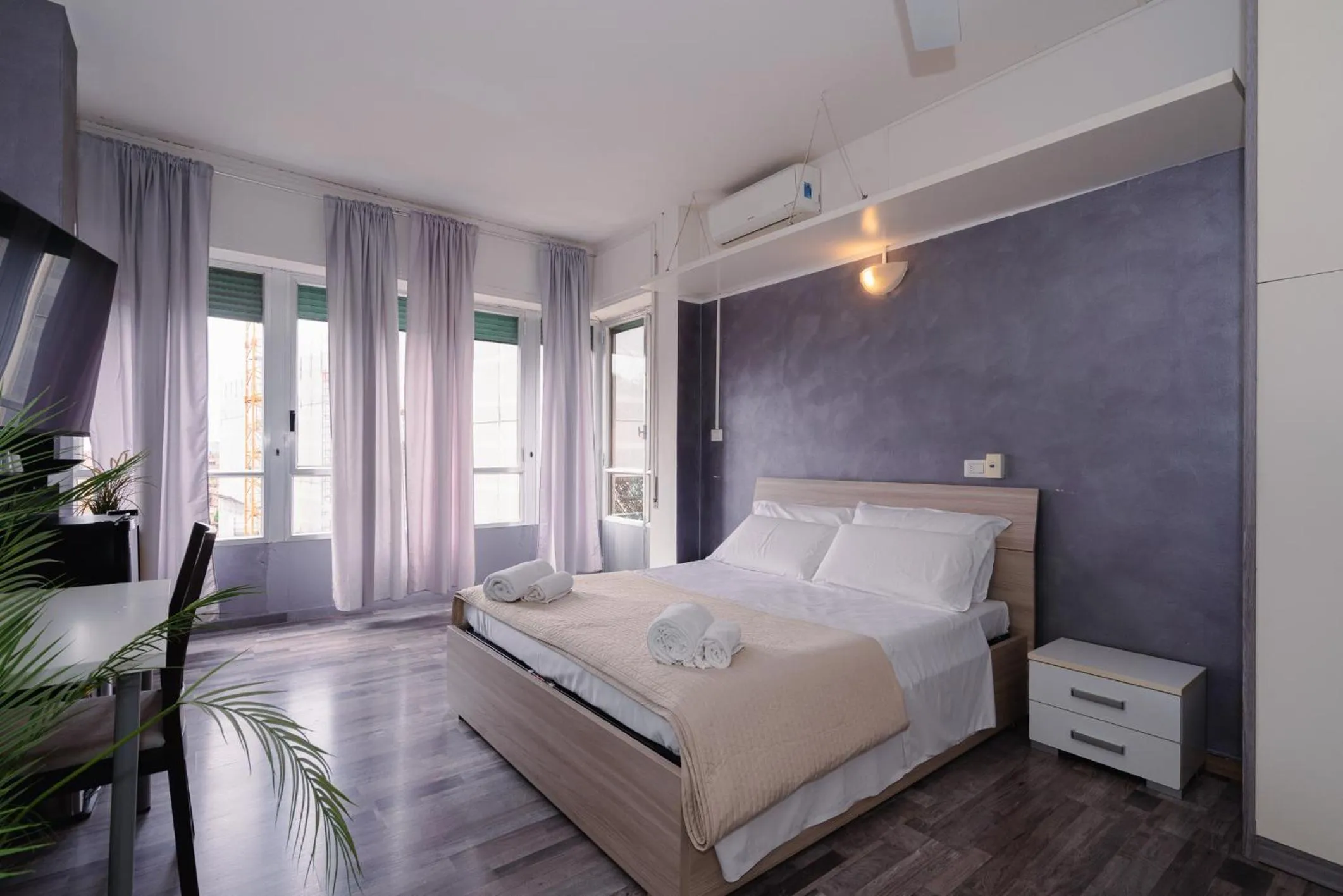 Bed in Galleria Del Reno