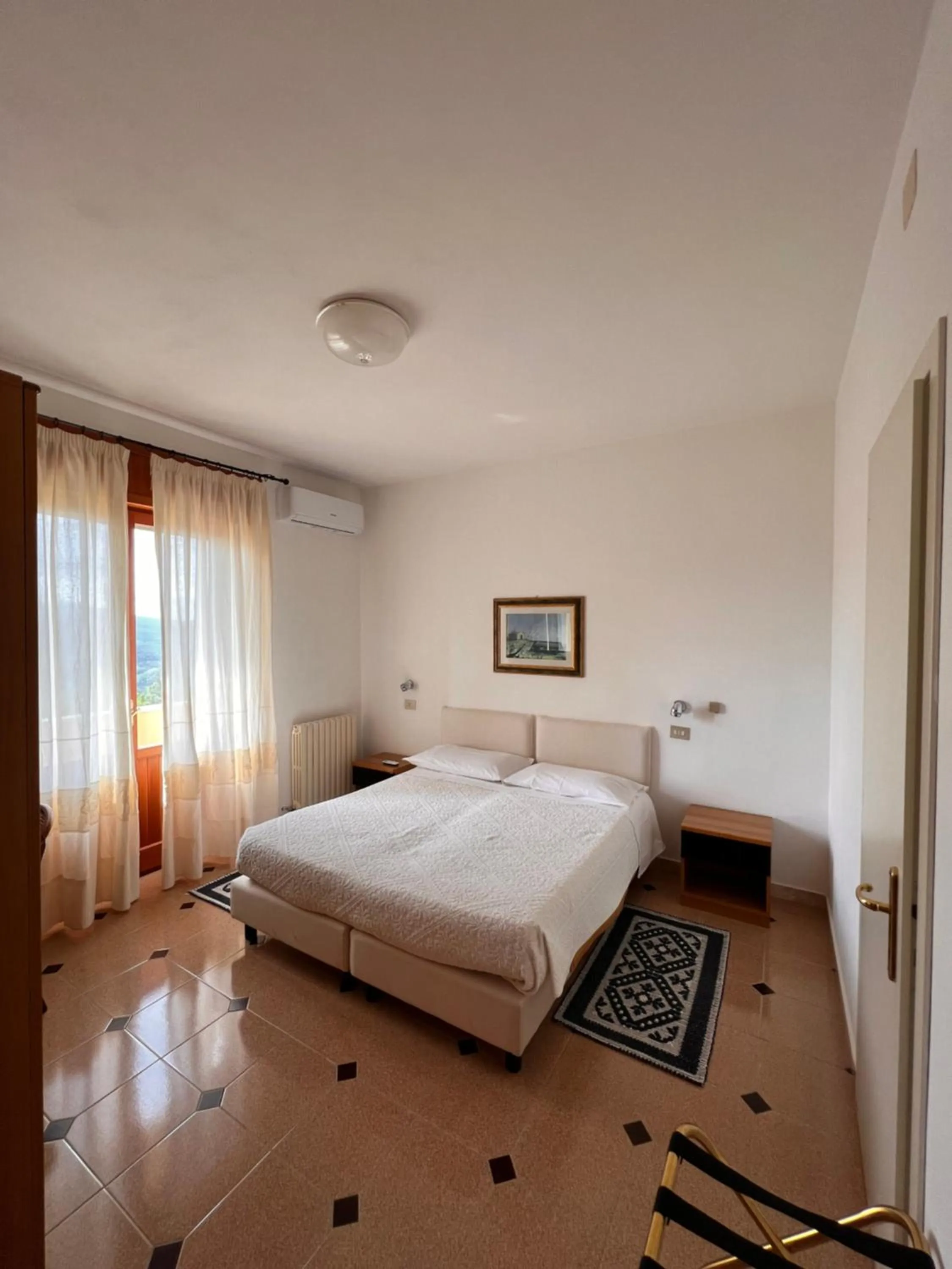 Bed in Hotel La Capannina