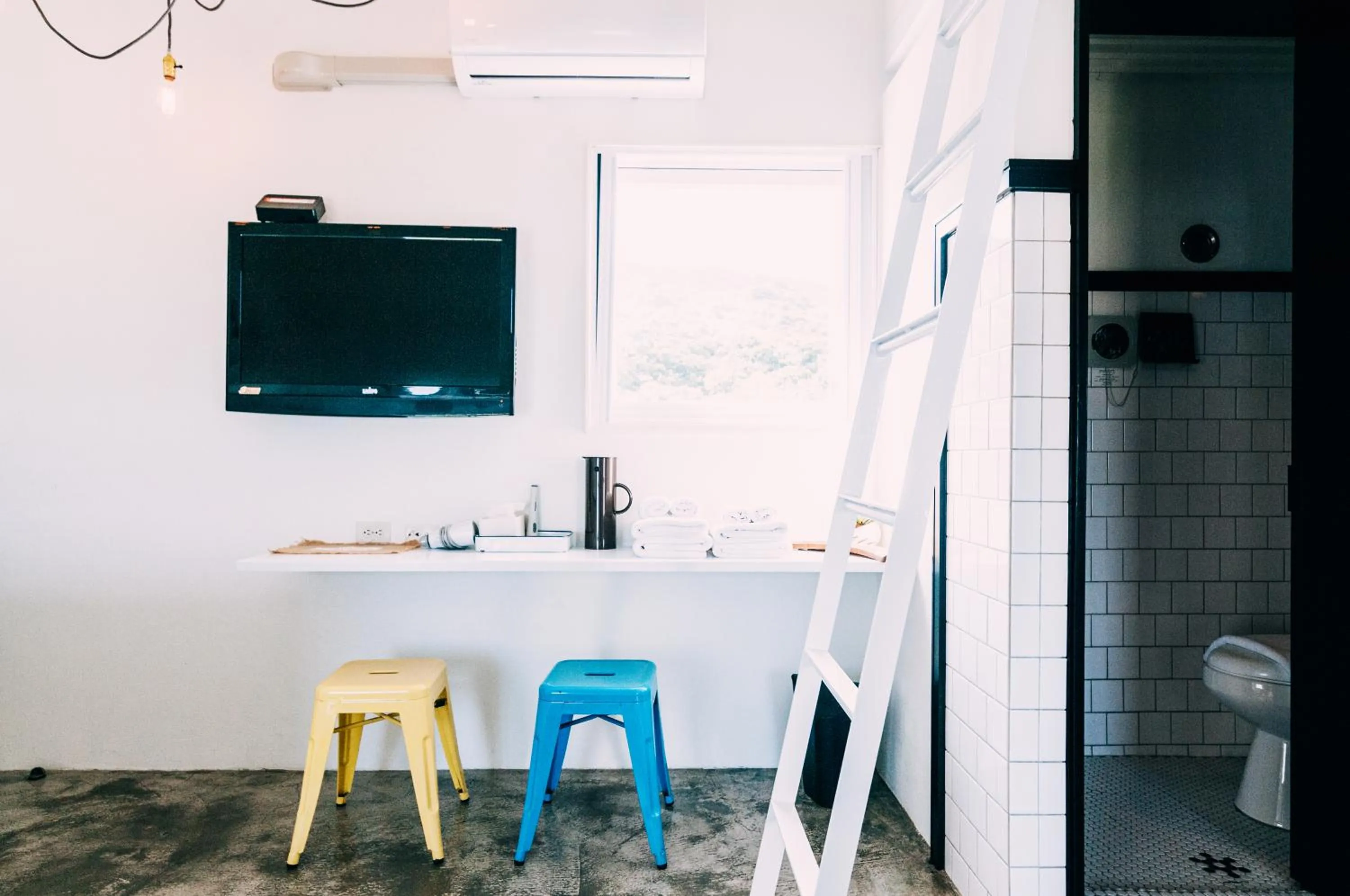 TV and multimedia in Ocean Day By Day