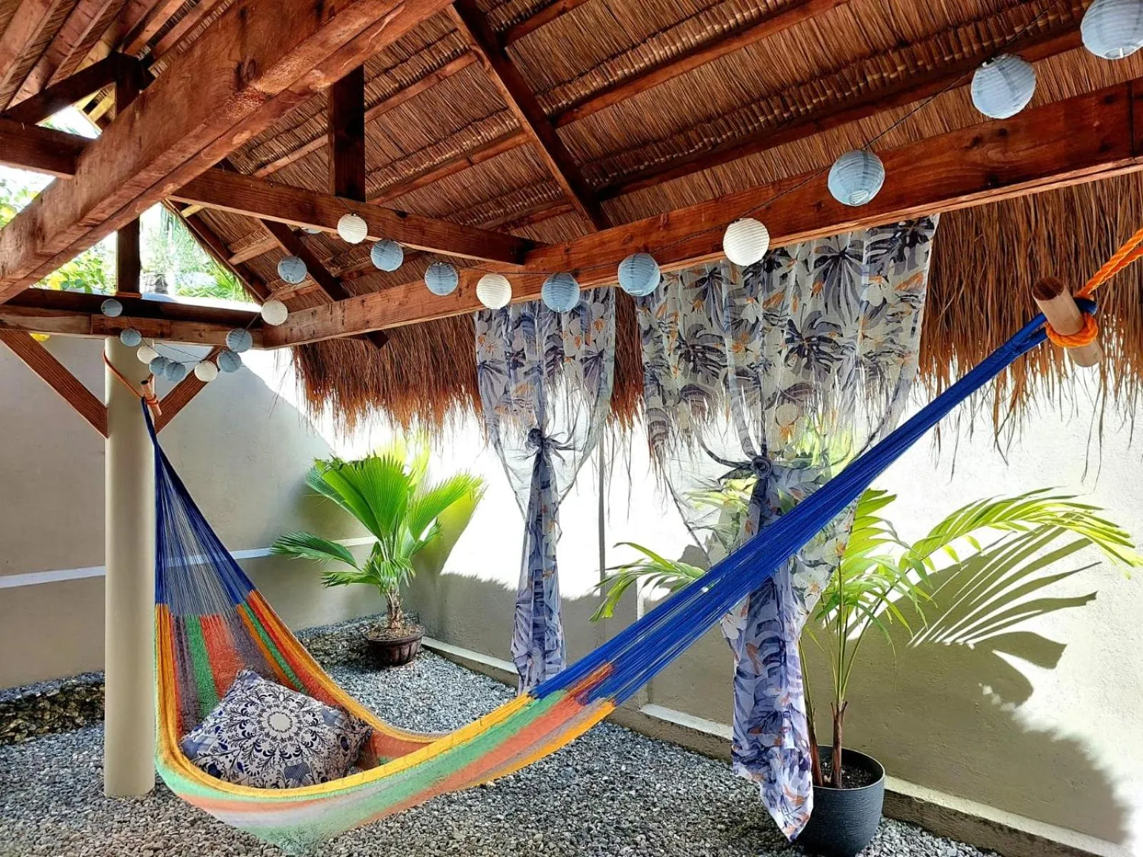 Halamanan Residences