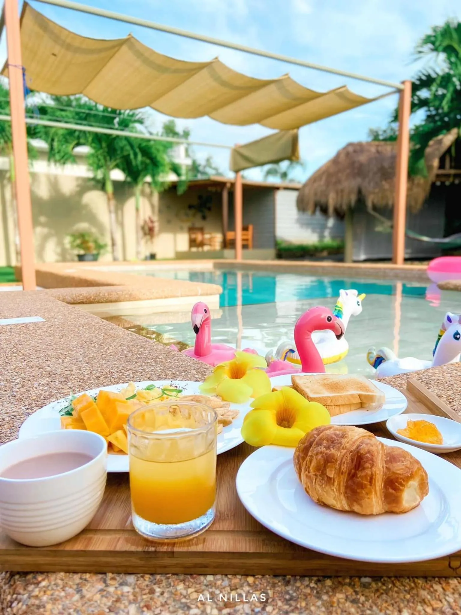 Breakfast in Halamanan Residences