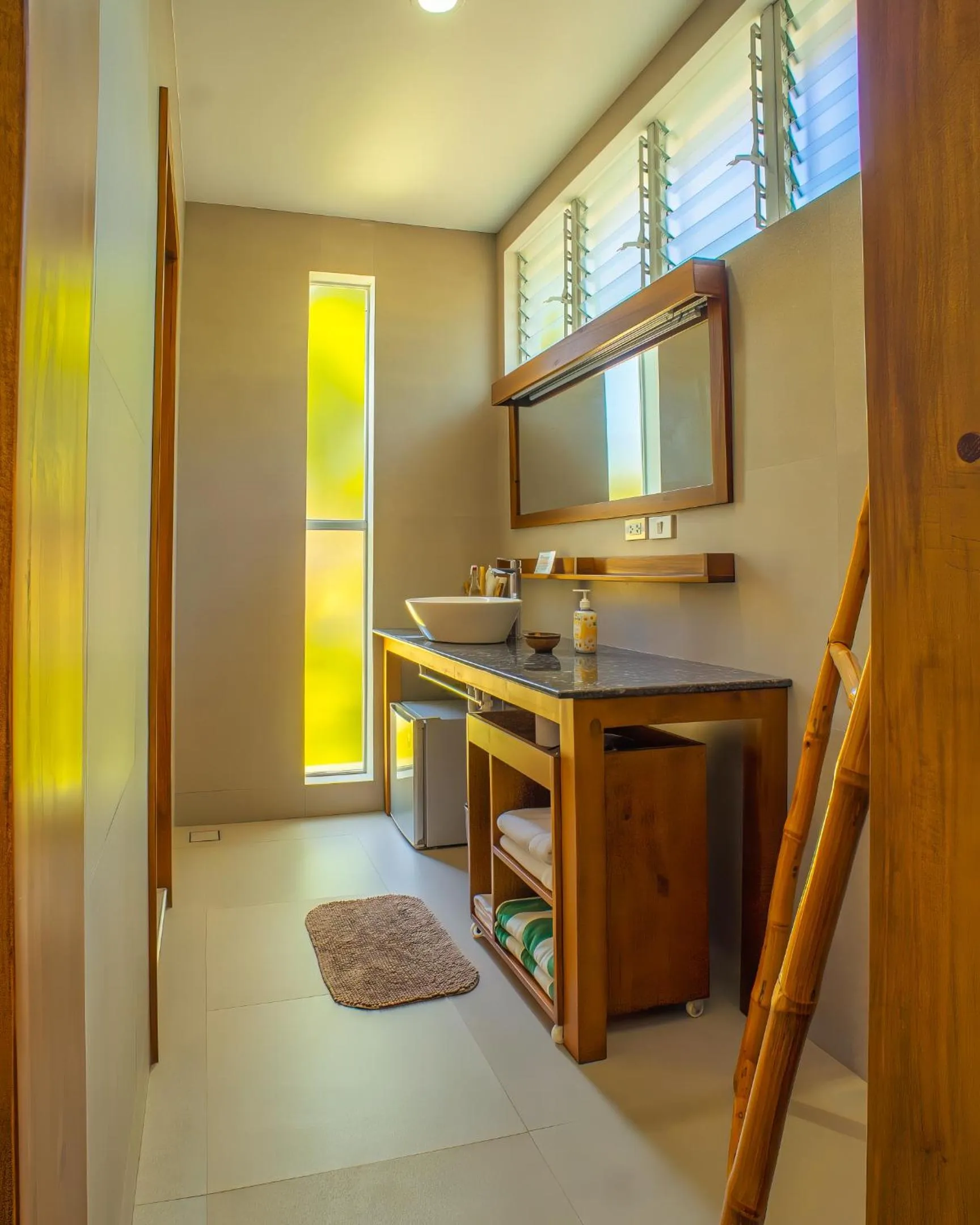 Halamanan Residences