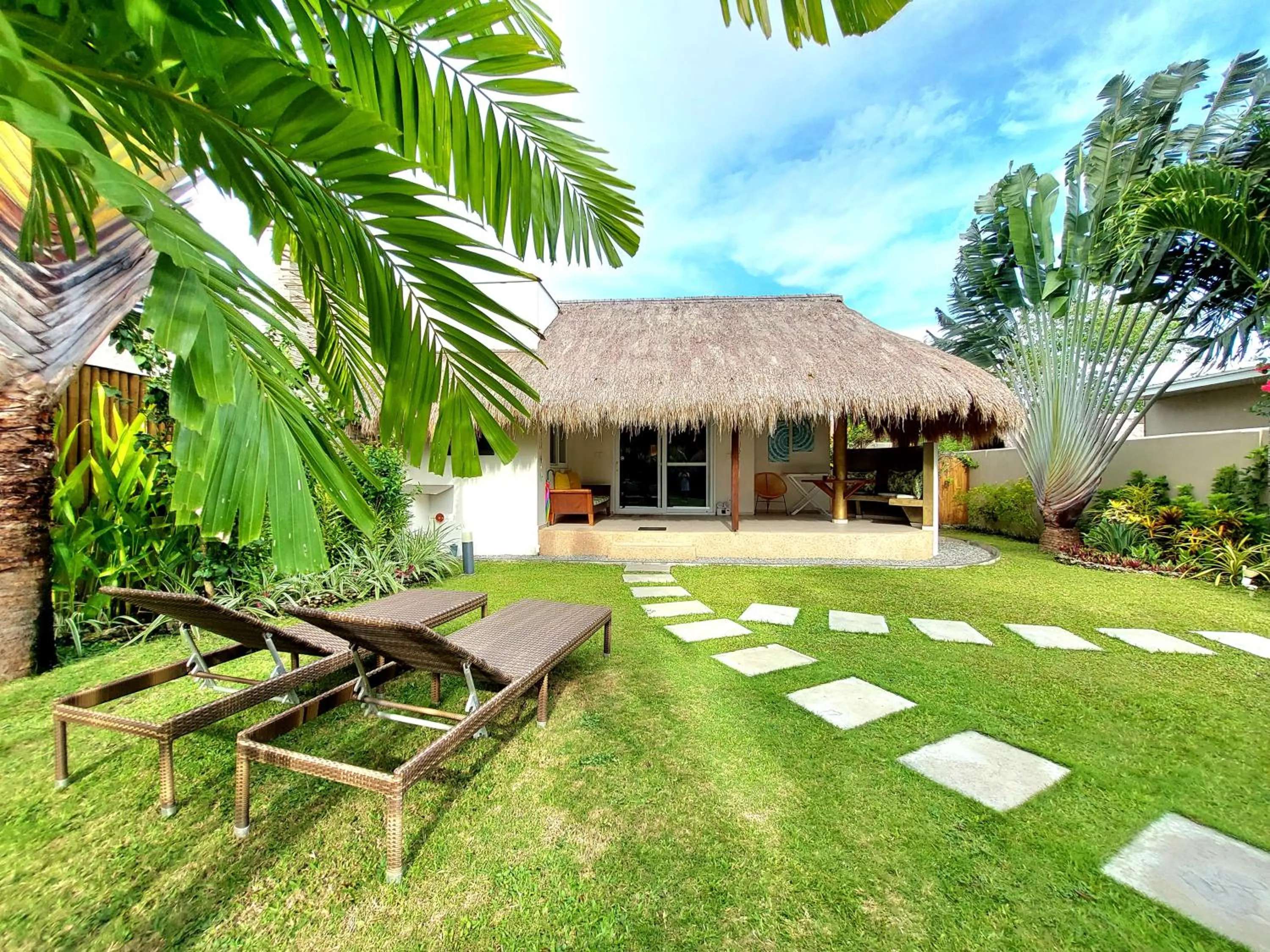 Halamanan Residences