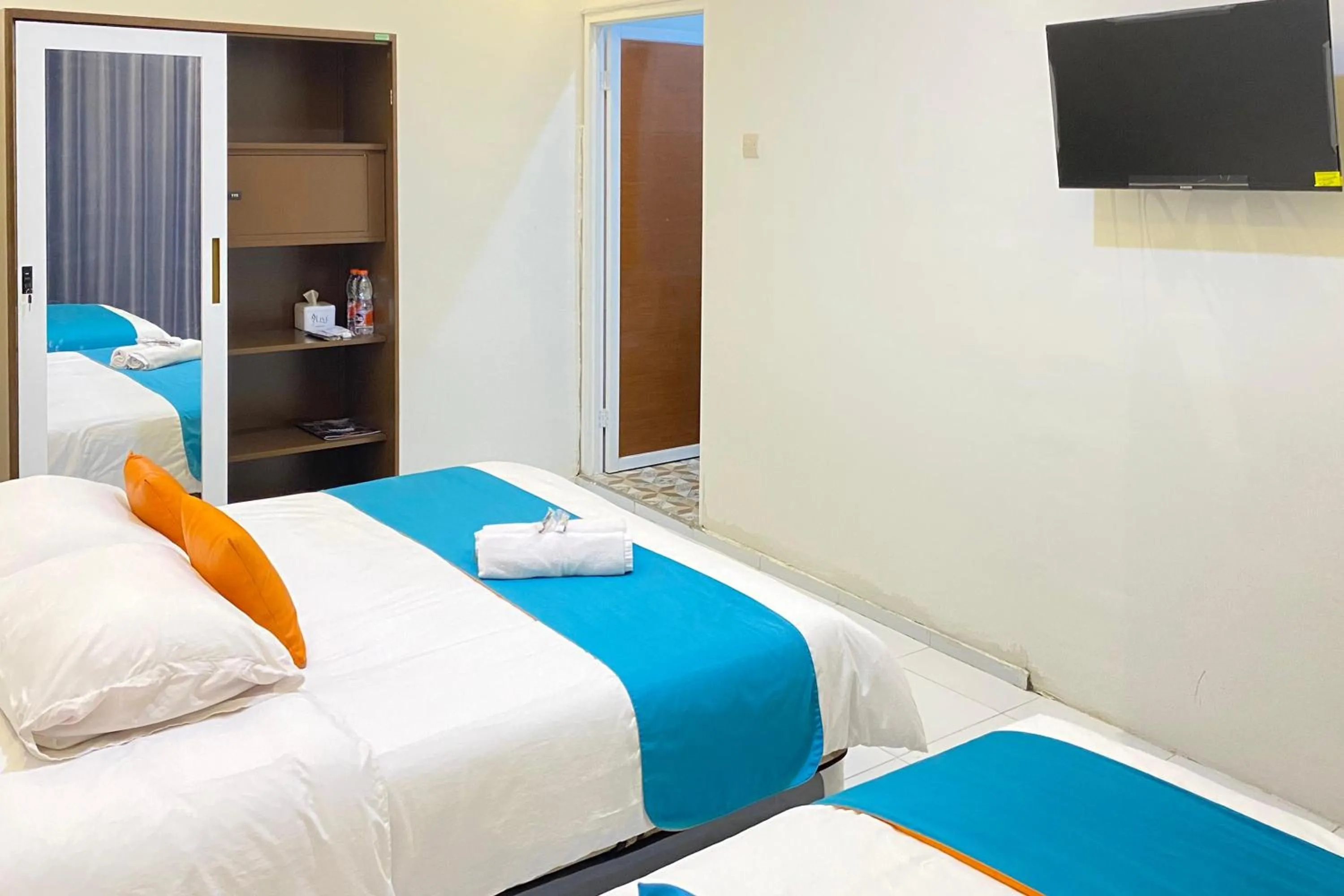 Bedroom, Bed in Sans Borobudur Homestay Banyuwangi