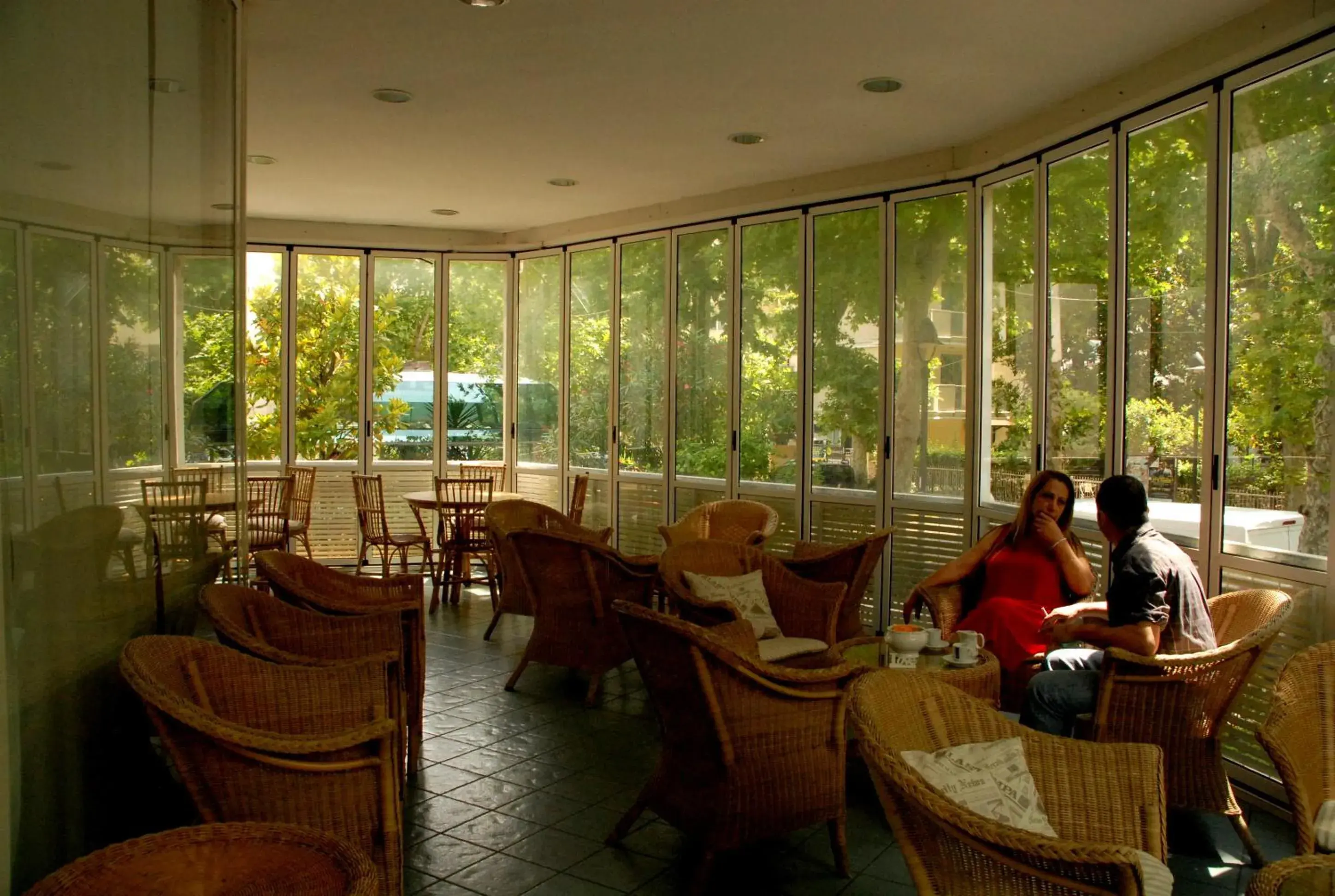 Balcony/Terrace, Restaurant/Places to Eat in Hotel Arno Rimini