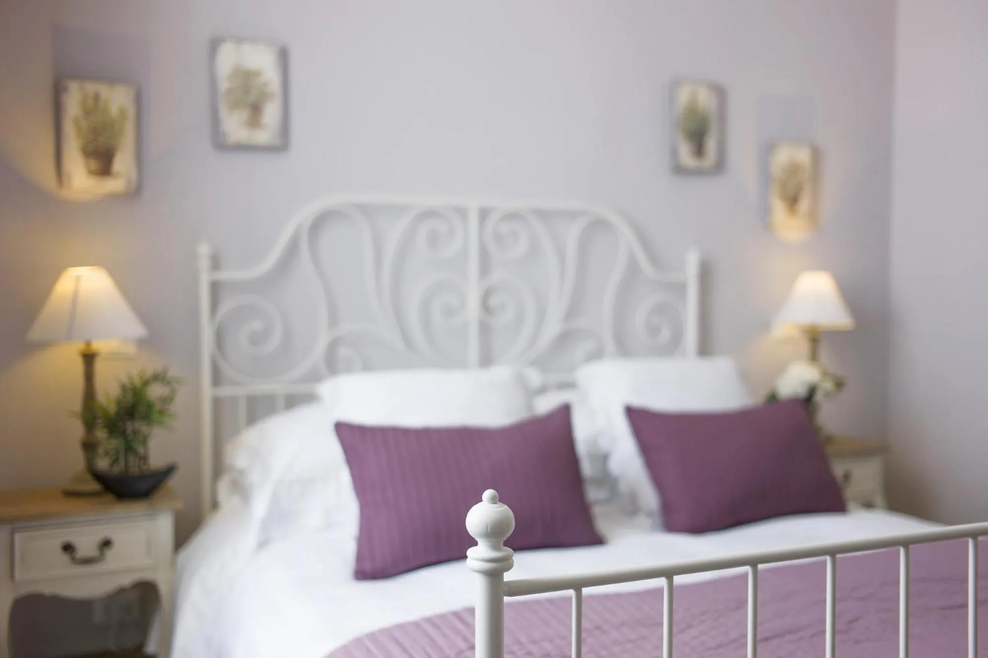 Bed in DD Luxury House