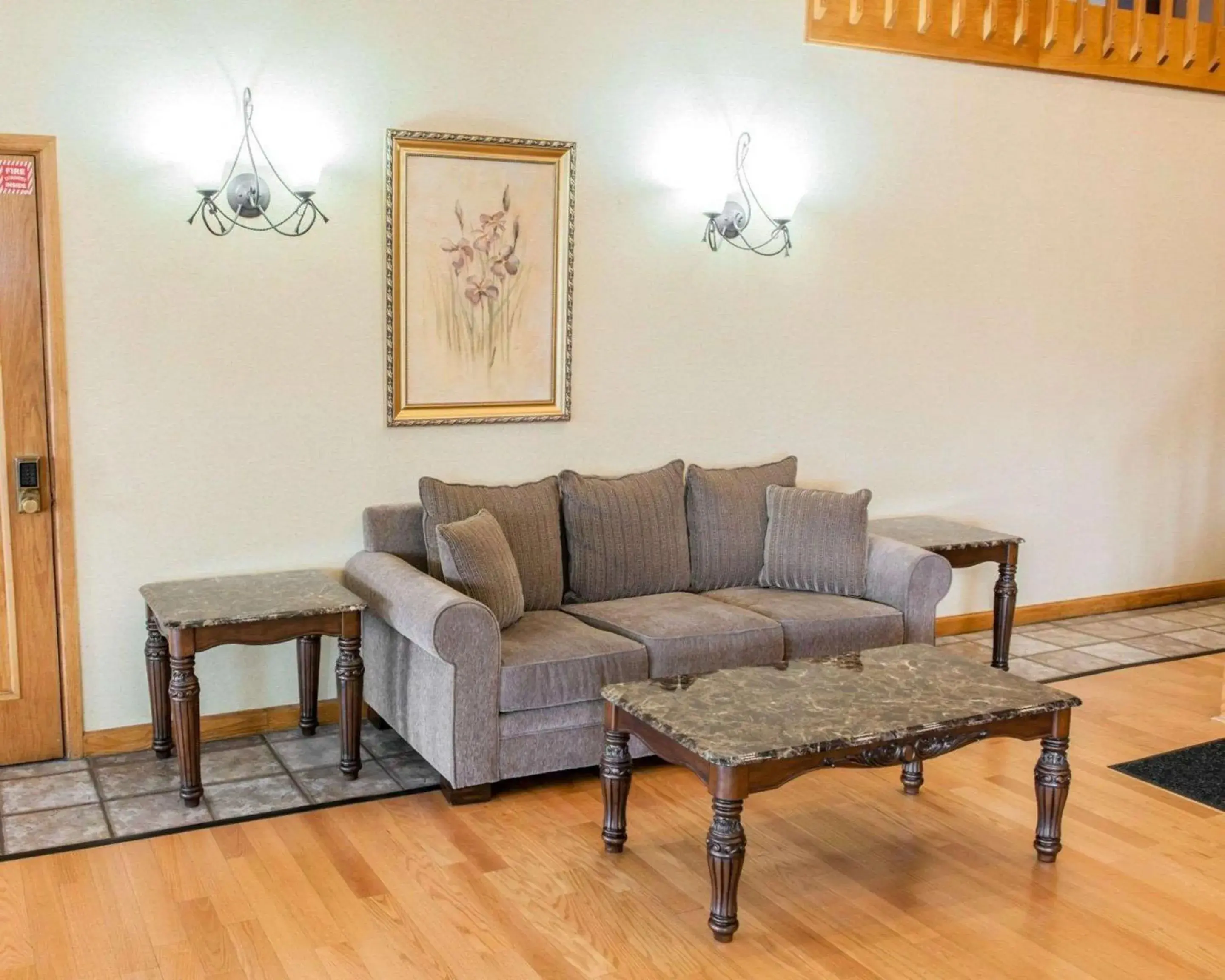 Lobby or reception in Quality Inn and Suites Indianapolis Lobby or reception in Quality Inn and Suites Indianapolis