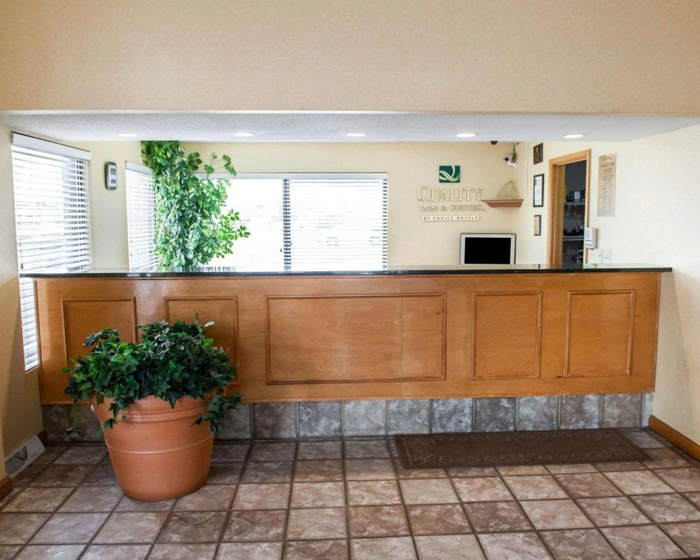 Lobby or reception in Quality Inn and Suites Indianapolis