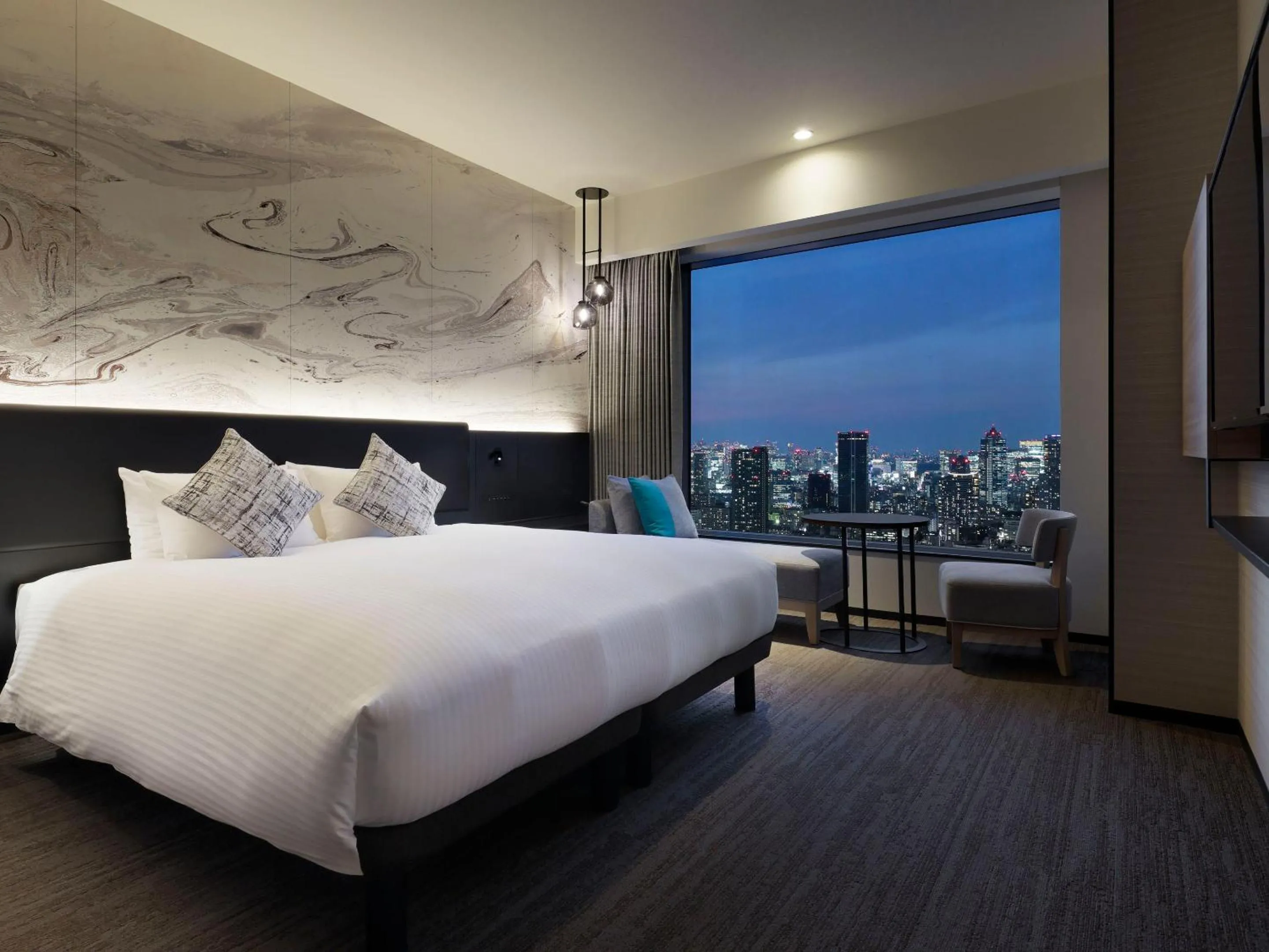 Bed in Mitsui Garden Hotel Toyosu Premier - Tokyo