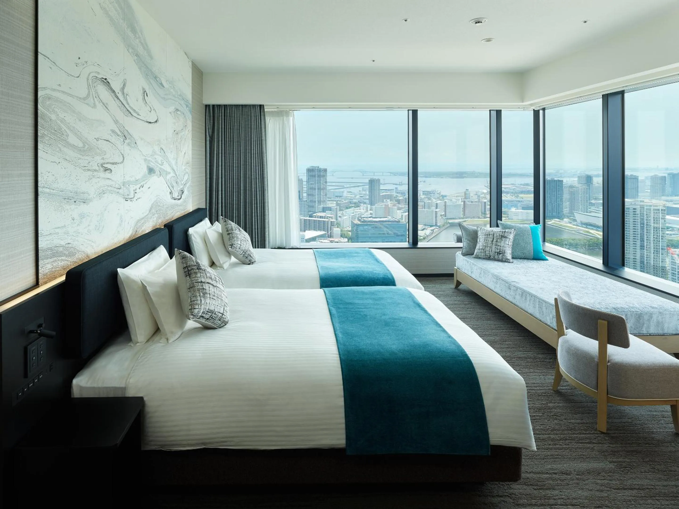 Photo of the whole room, Bed in Mitsui Garden Hotel Toyosu Premier - Tokyo
