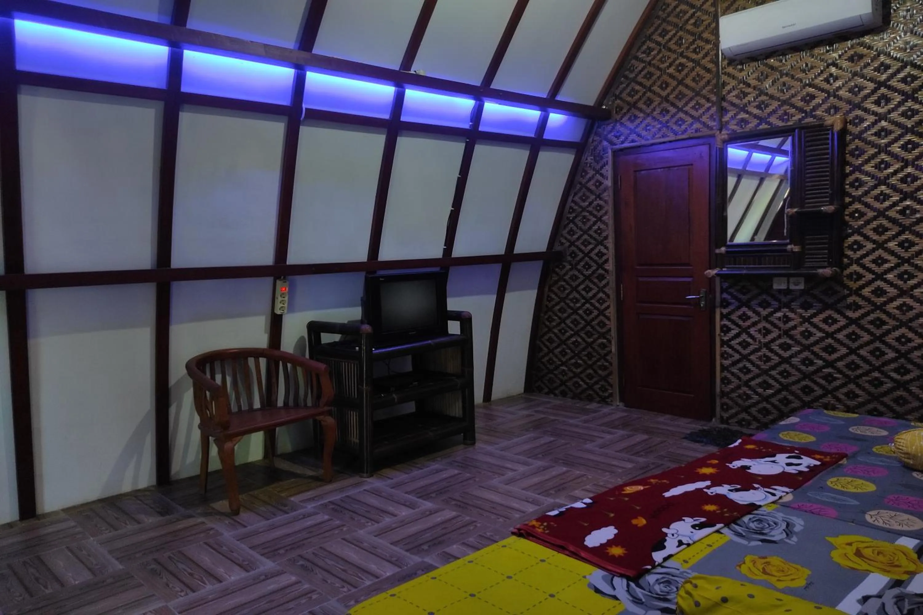 Bedroom, Bed in Penginapan Putra Darma