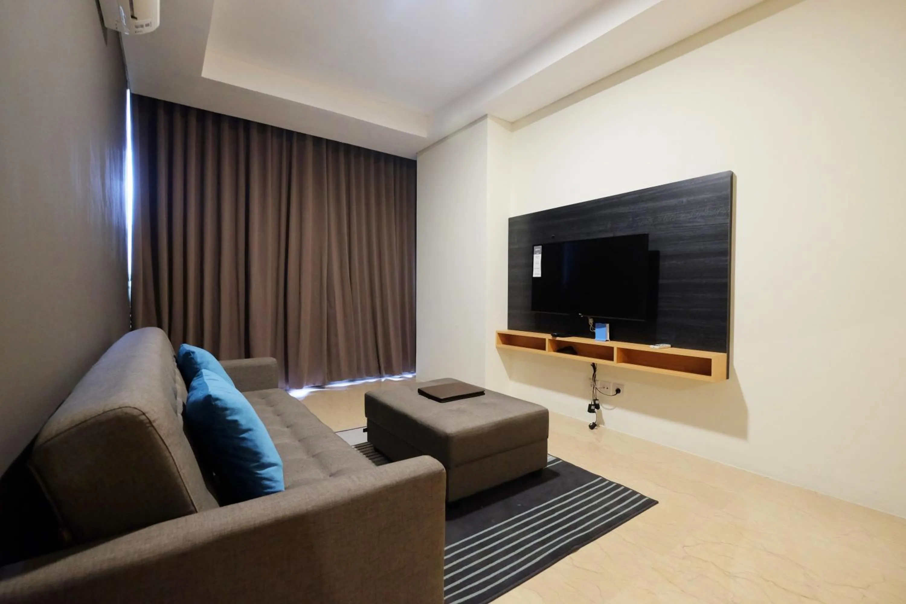 2BR Pancoran L'Avenue Apartment Great Facility By Travelio