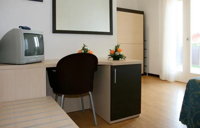 TV and multimedia in Hotel Al Fogo