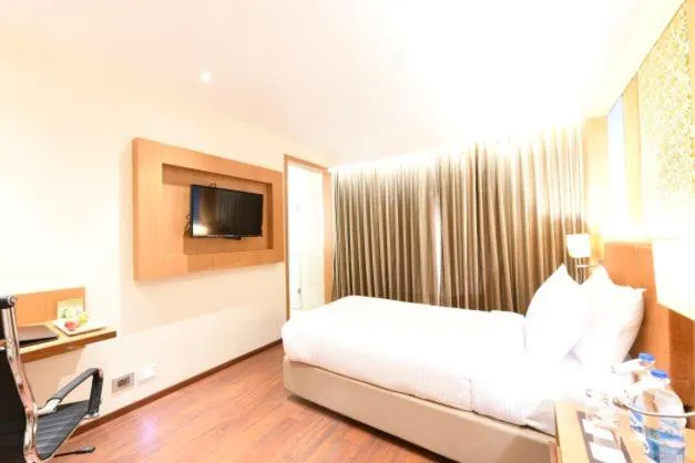 Bed in The Fern, Kolhapur