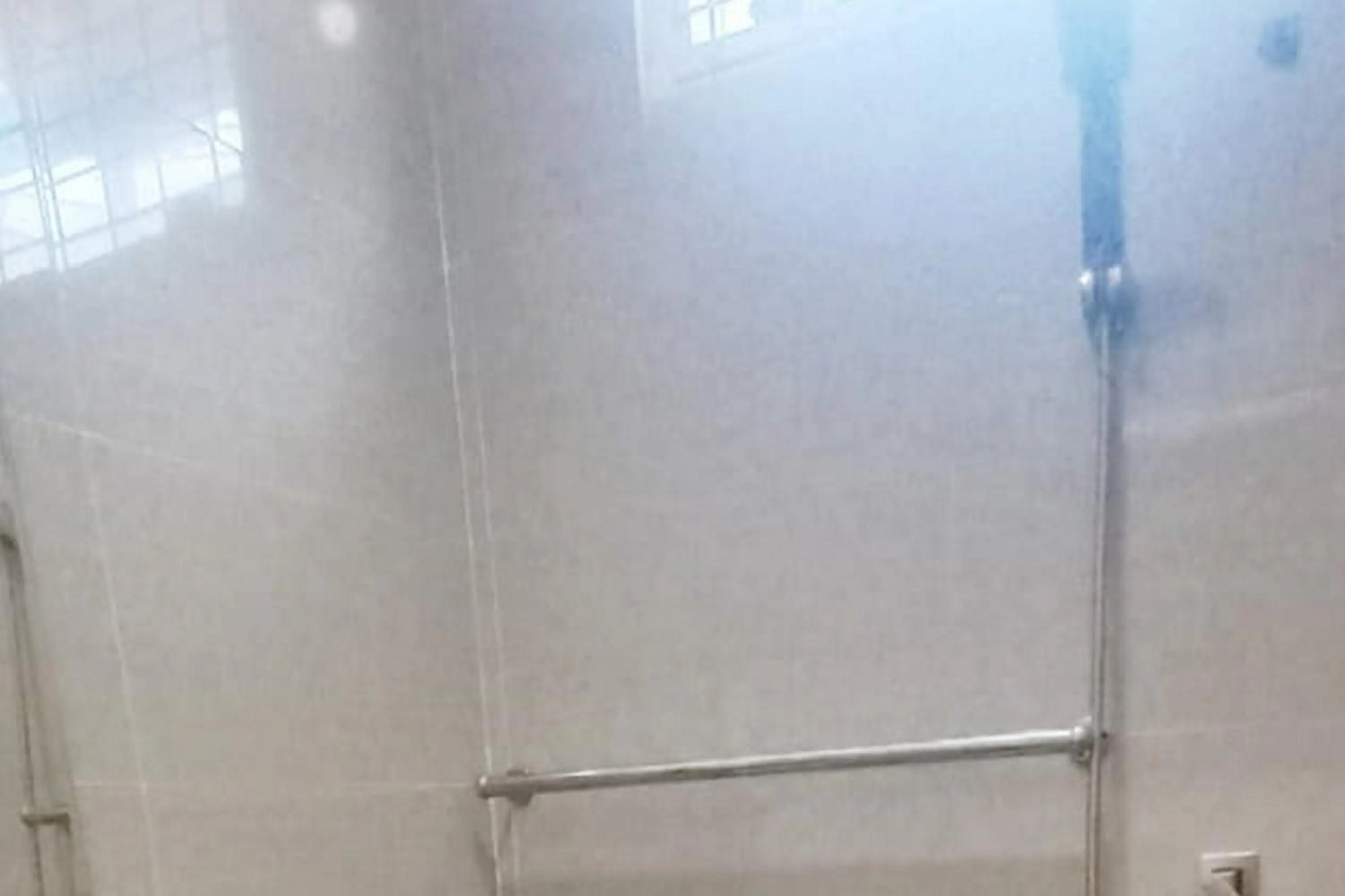 Bathroom in Hotel Shafira Pariaman Syariah Mitra RedDoorz