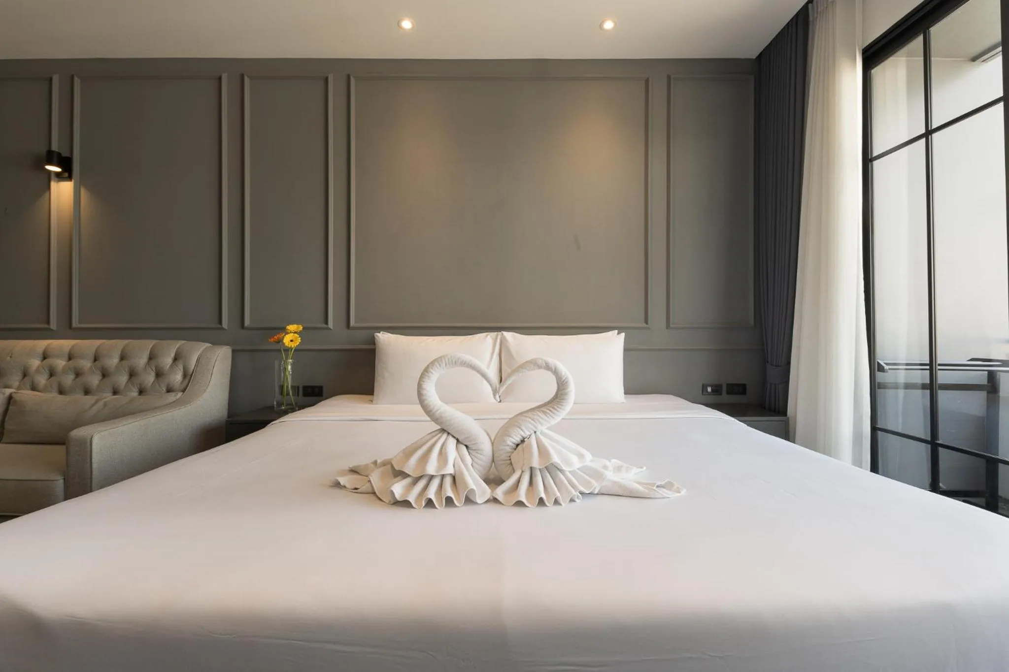 Bed in One Patio Hotel Pattaya - SHA Extra Plus