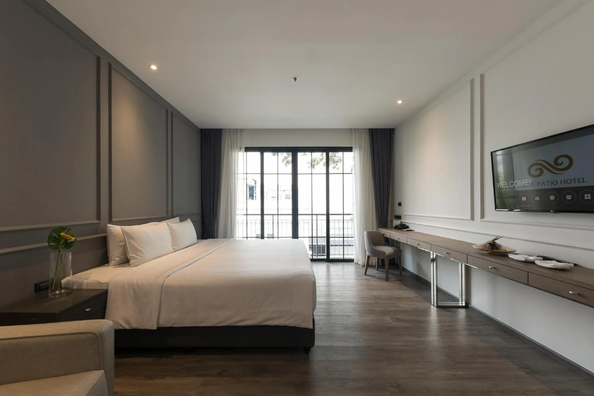 Bedroom, Bed in One Patio Hotel Pattaya - SHA Extra Plus