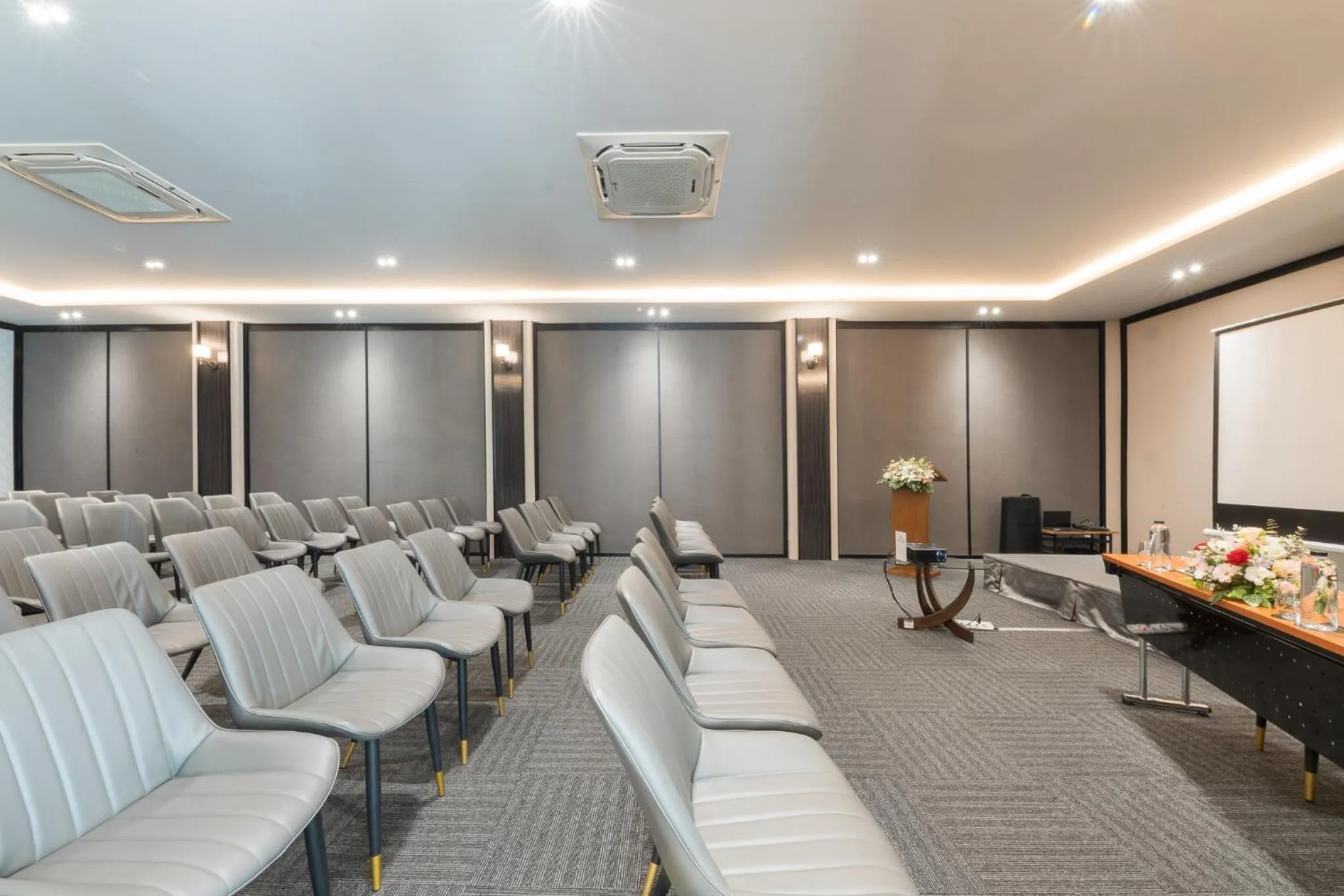 Meeting/conference room in One Patio Hotel Pattaya - SHA Extra Plus