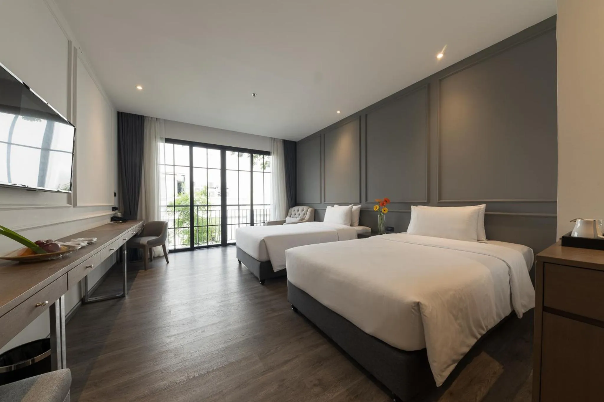 Bedroom, Bed in One Patio Hotel Pattaya - SHA Extra Plus