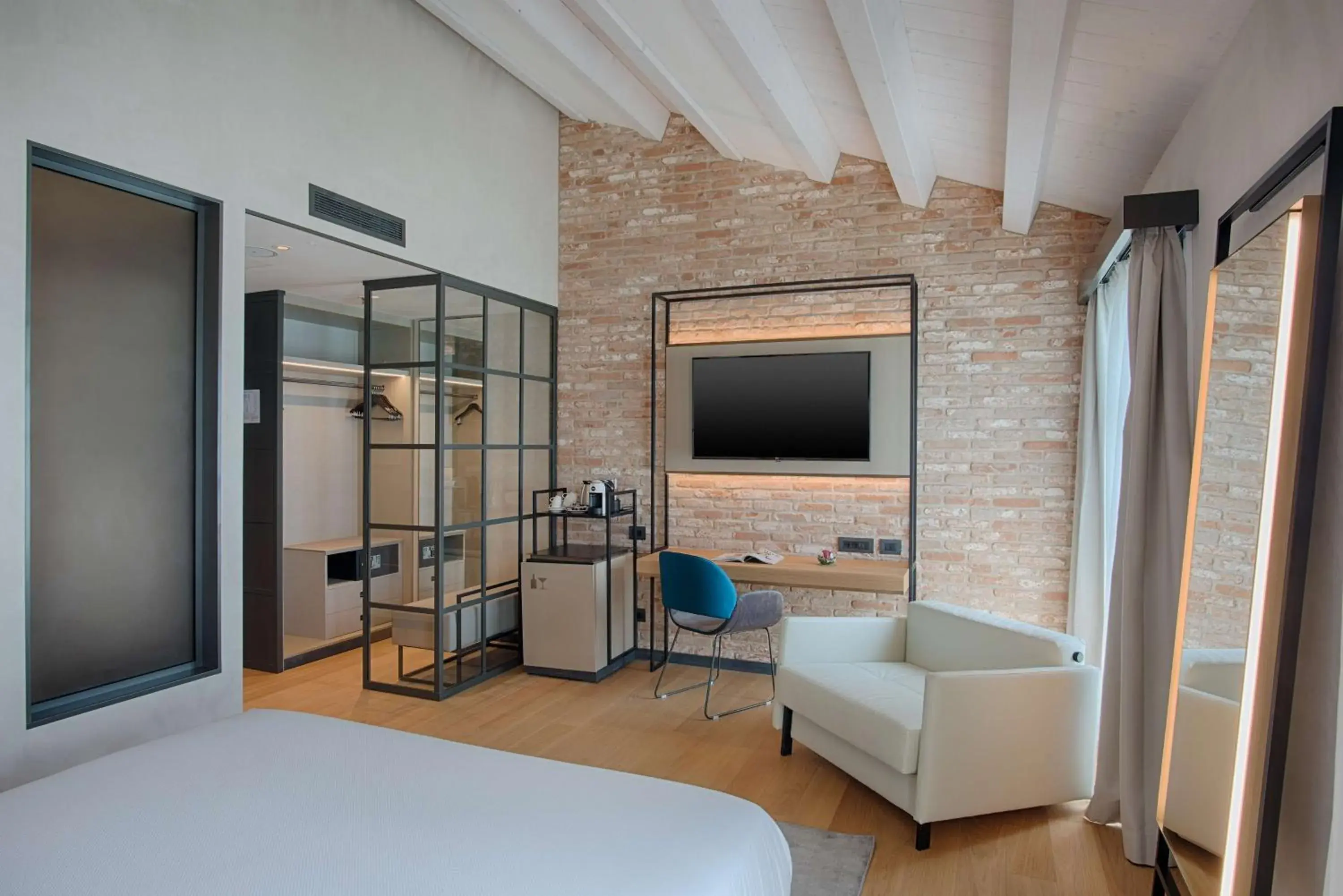 Photo of the whole room, Bed in NH Collection Murano Villa Photo of the whole room, Bed in NH Collection Murano Villa