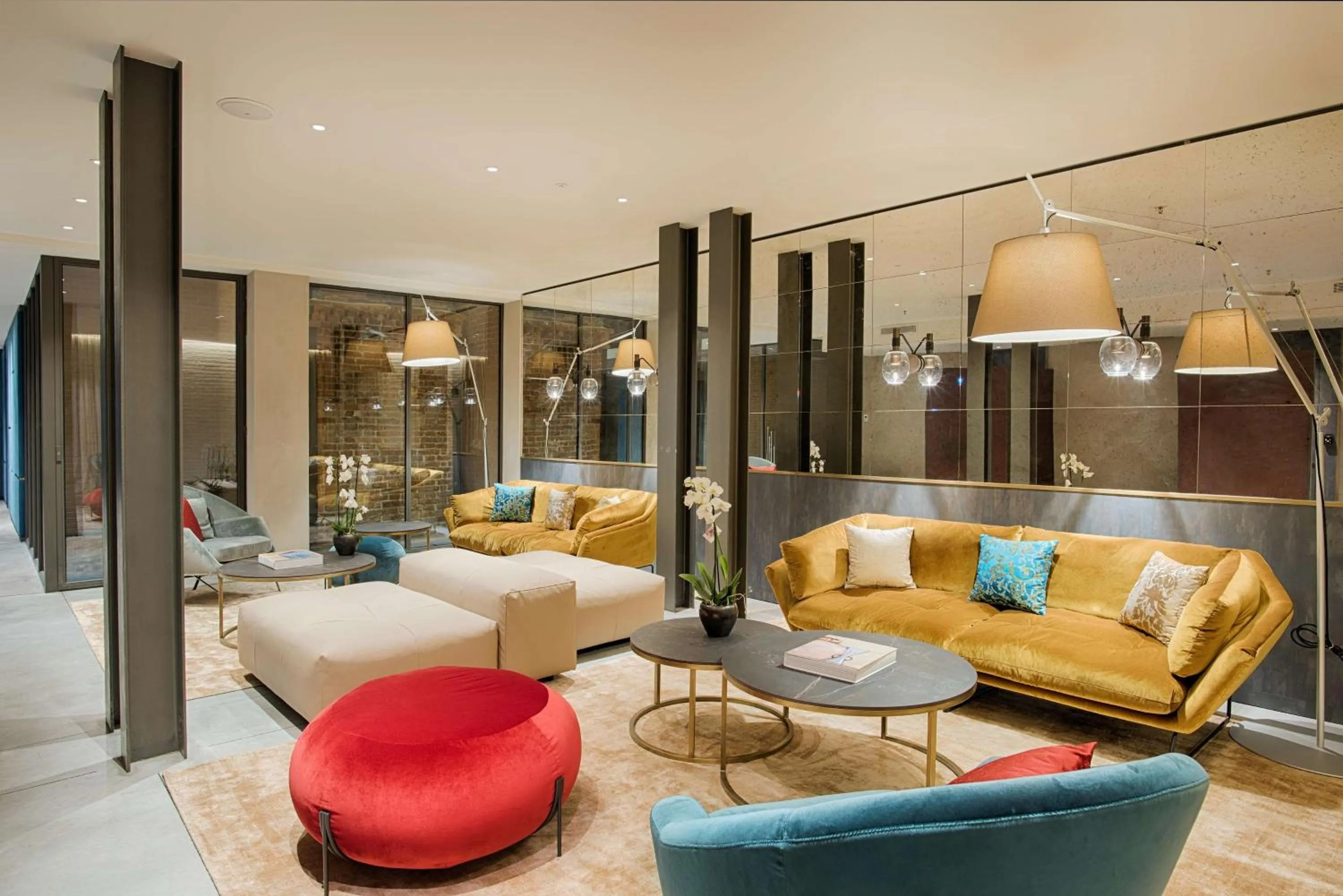 Lobby or reception in NH Collection Murano Villa