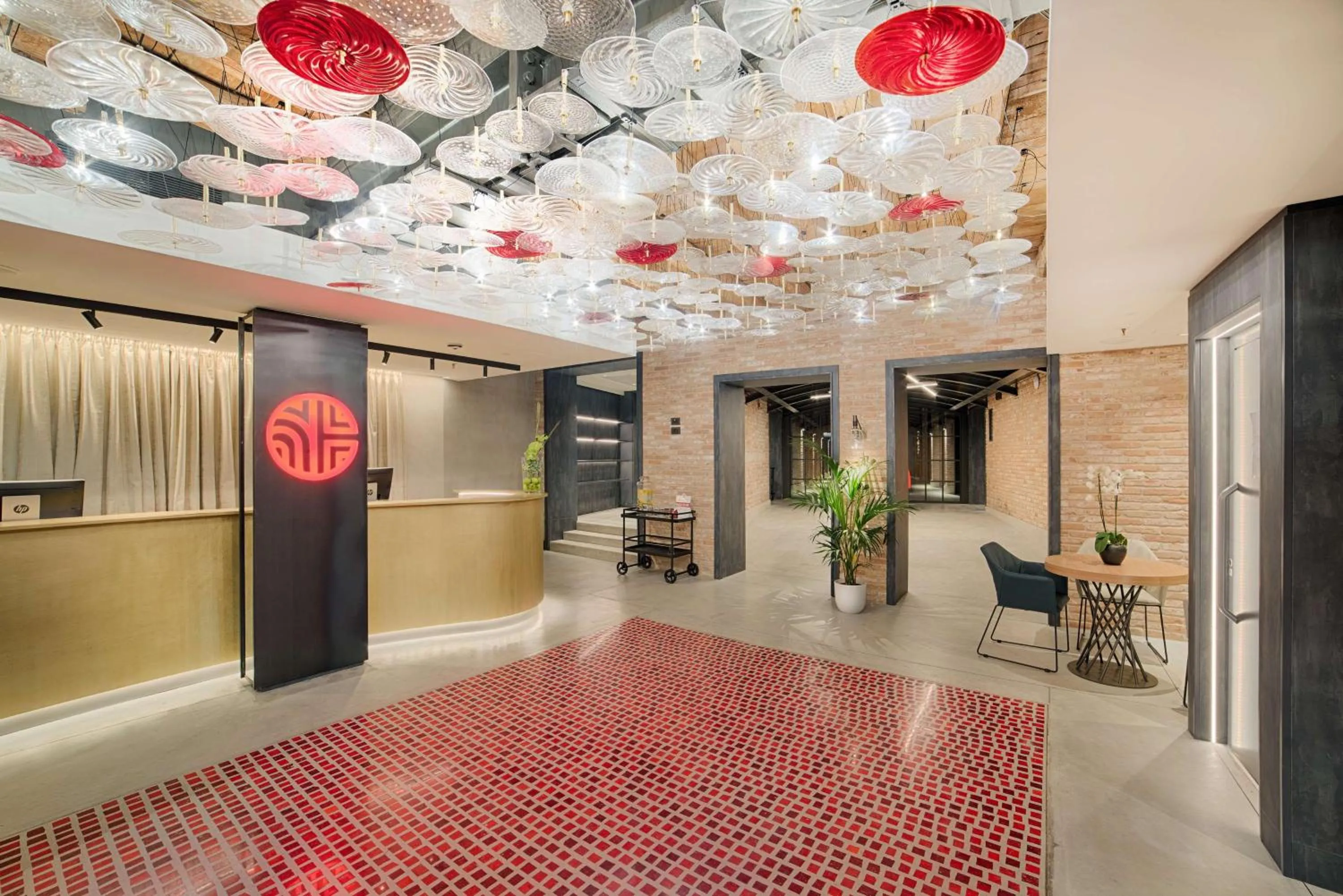 Lobby or reception in NH Collection Murano Villa