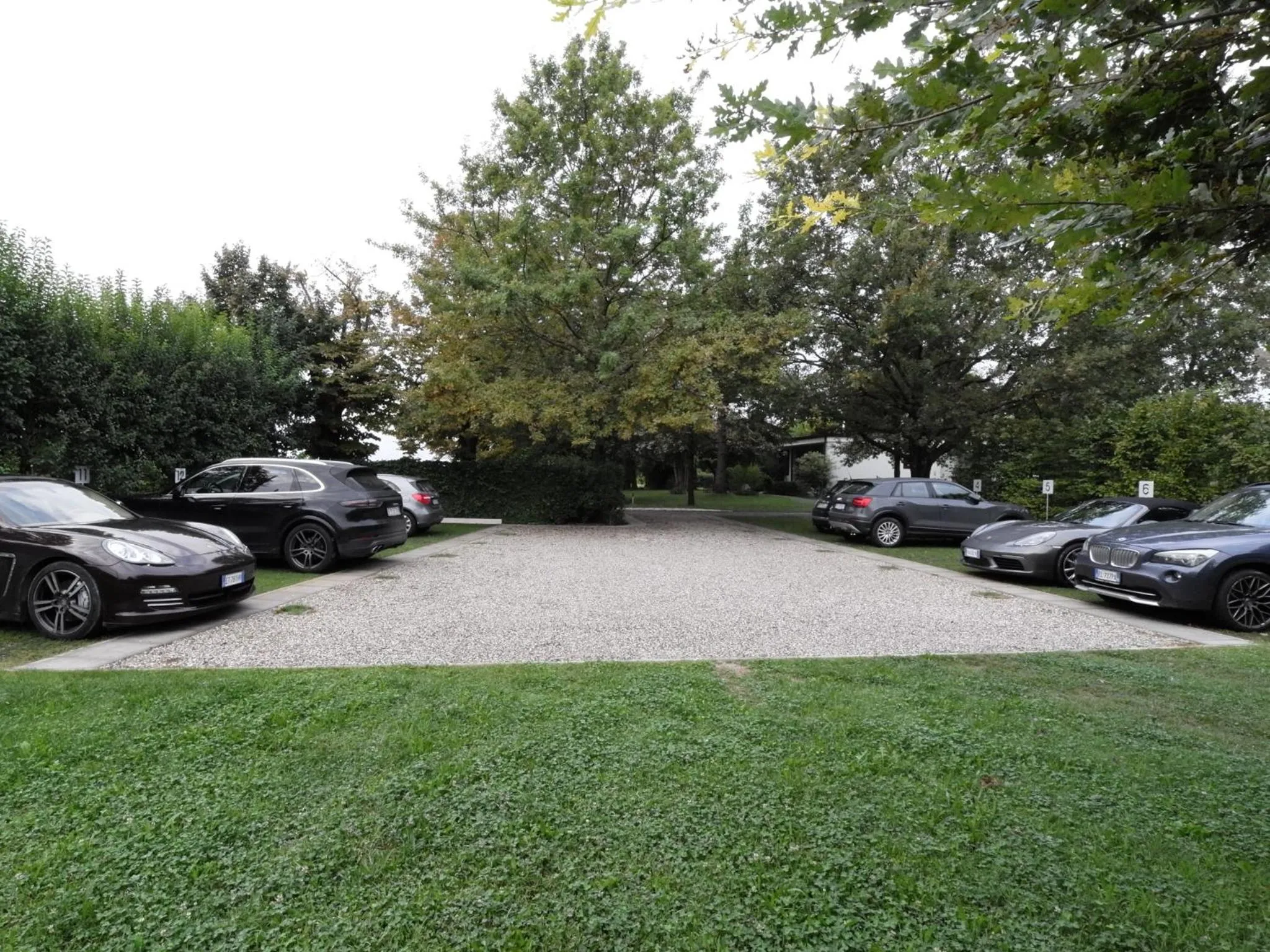 Parking in Sacramora