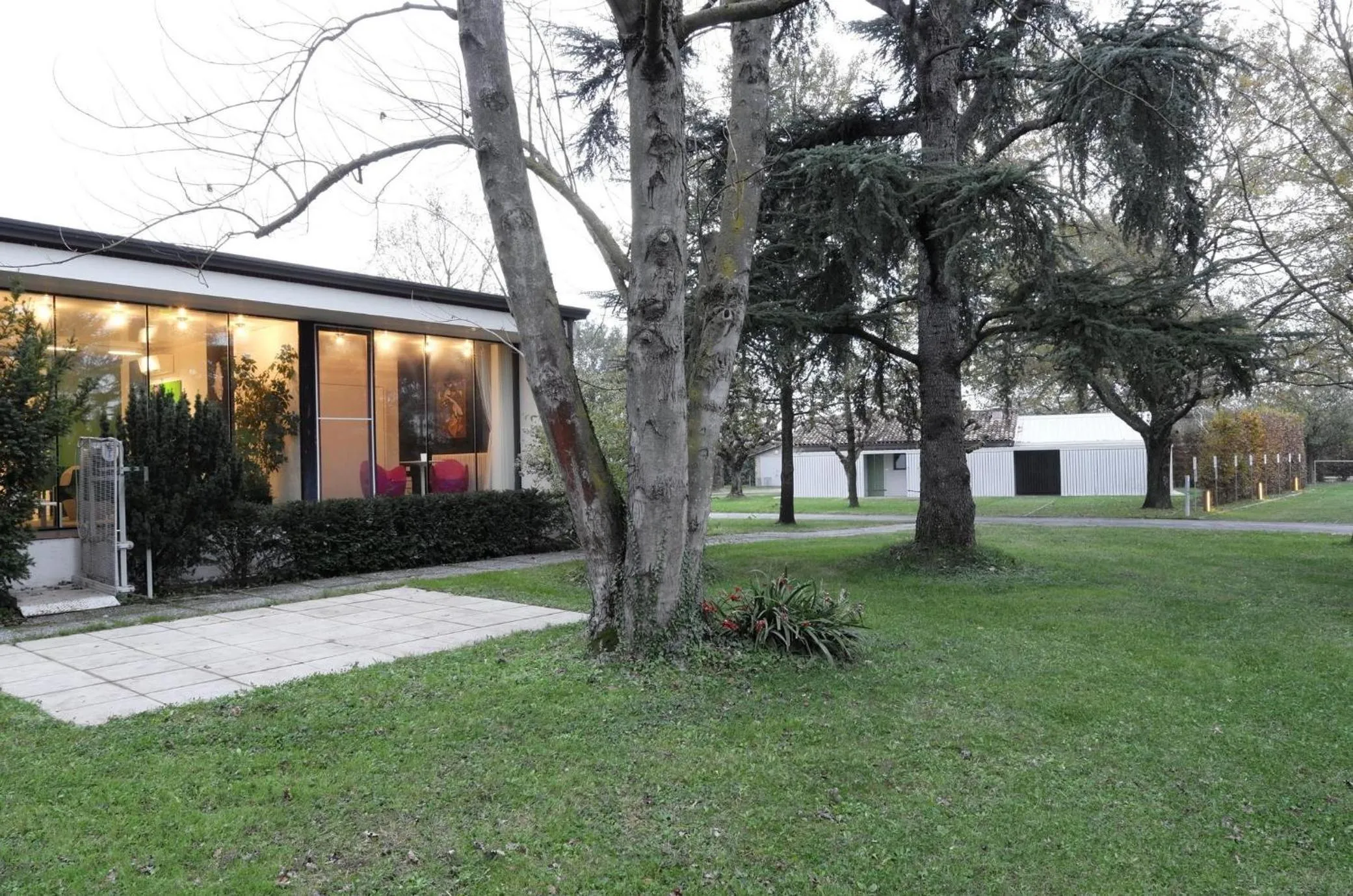 Property building in Sacramora