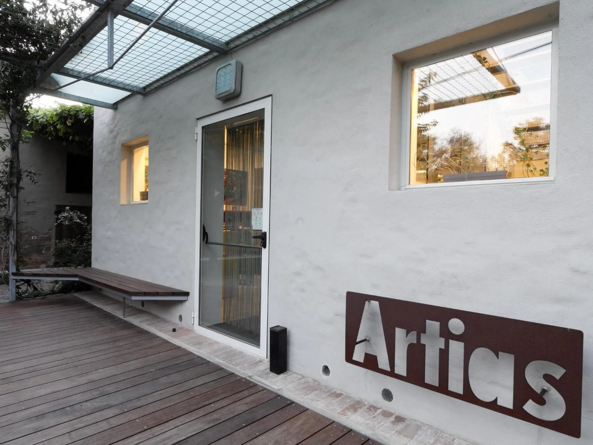 Property building in Sacramora