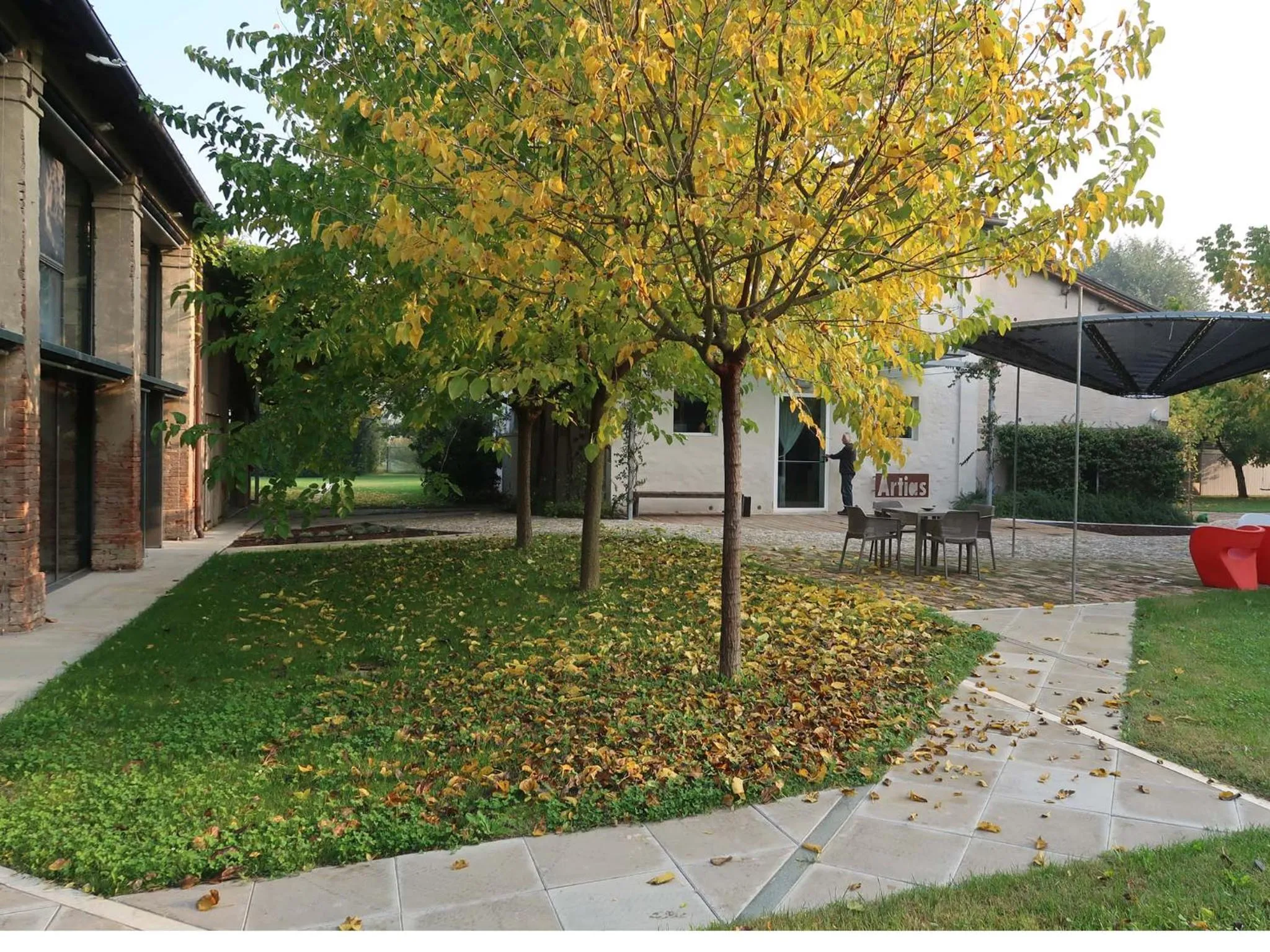 Autumn in Sacramora