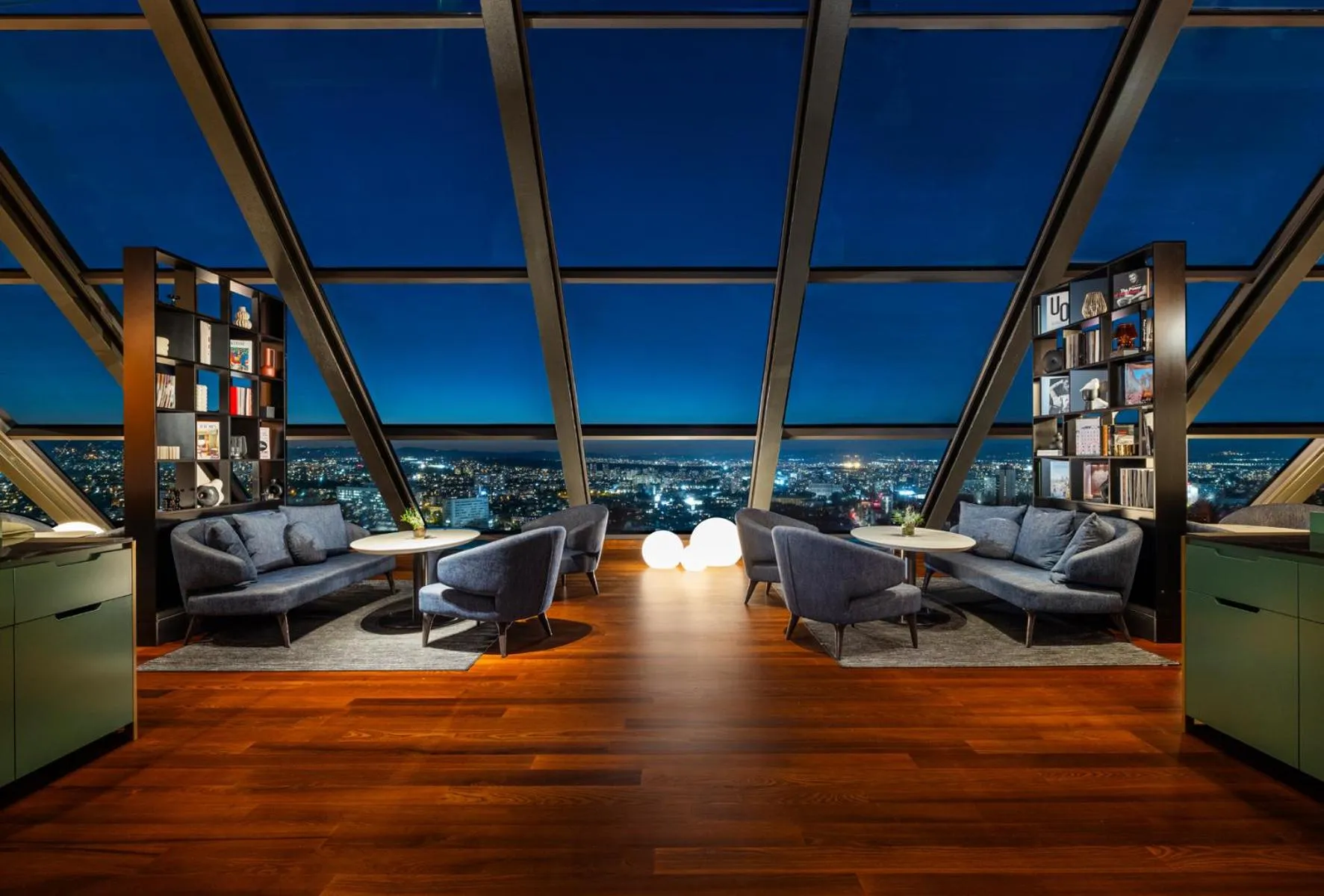 Lounge or bar in Grand Hotel Millennium Sofia