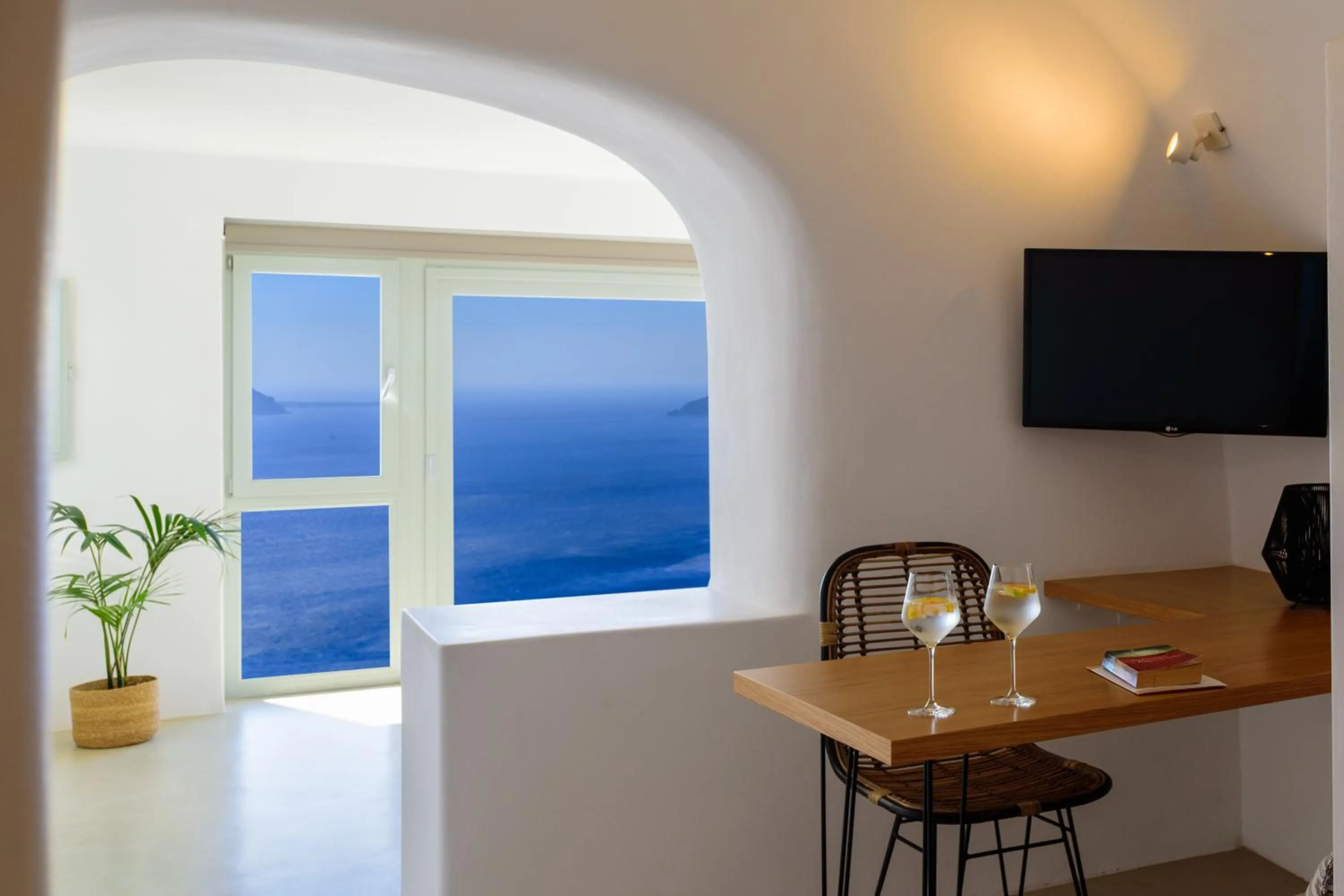 Living room in Keti Hotel