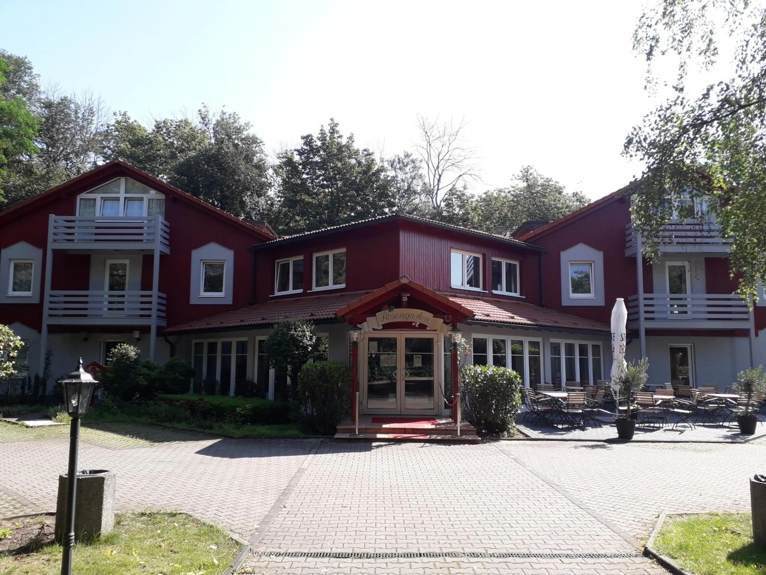 Property building in Hotel Rosengarten Leipzig-Naunhof