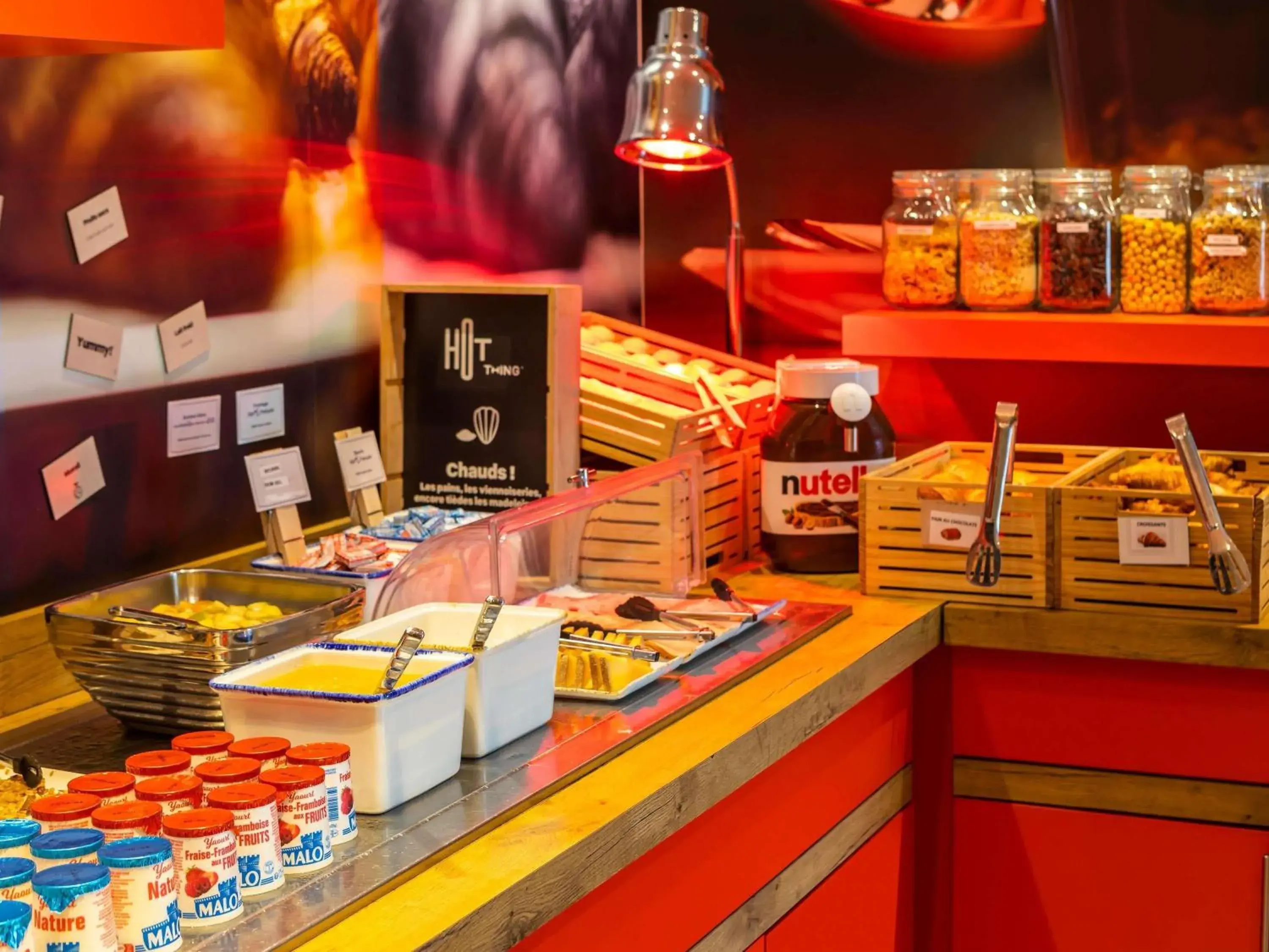 Breakfast in ibis Saint-Malo Madeleine Breakfast in ibis Saint-Malo Madeleine