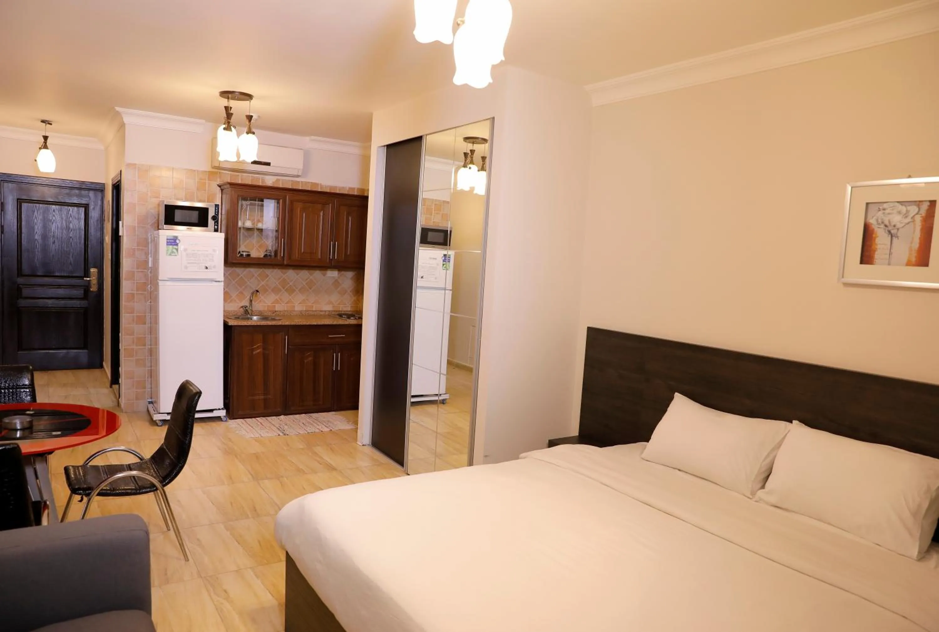 Bed in Abu Alsoud Hotel