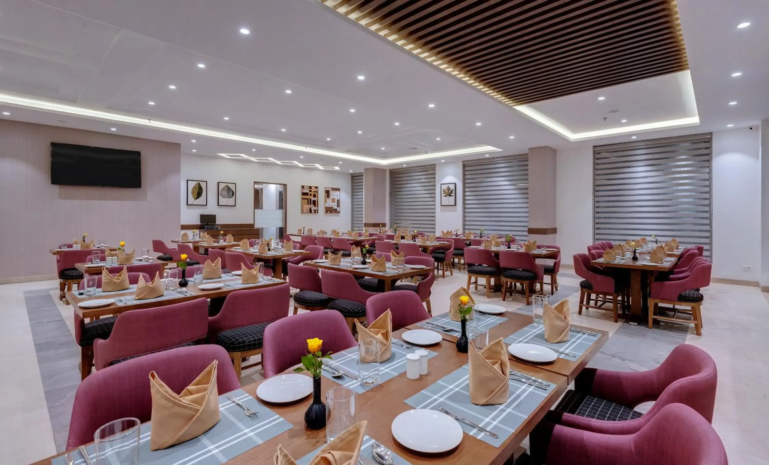 Restaurant/places to eat in Click Hotel Aurangabad Restaurant/places to eat in Click Hotel Aurangabad