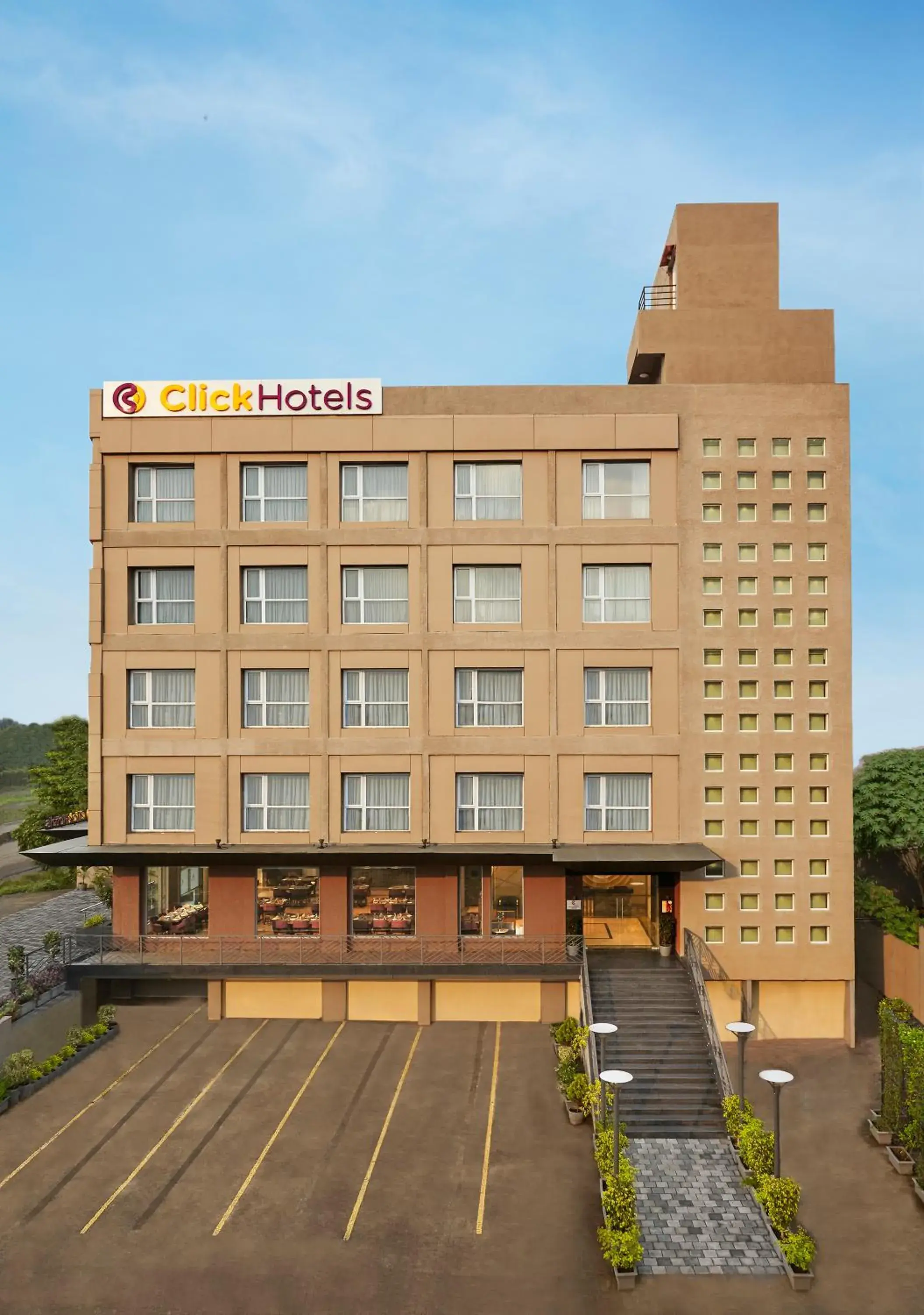 Property building in Click Hotel Aurangabad Property building in Click Hotel Aurangabad