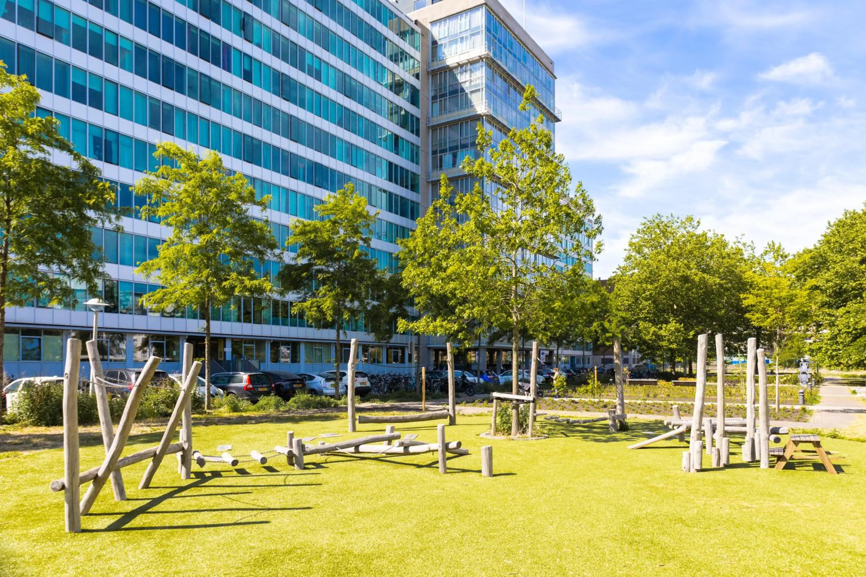 Day in Cityden BoLo District