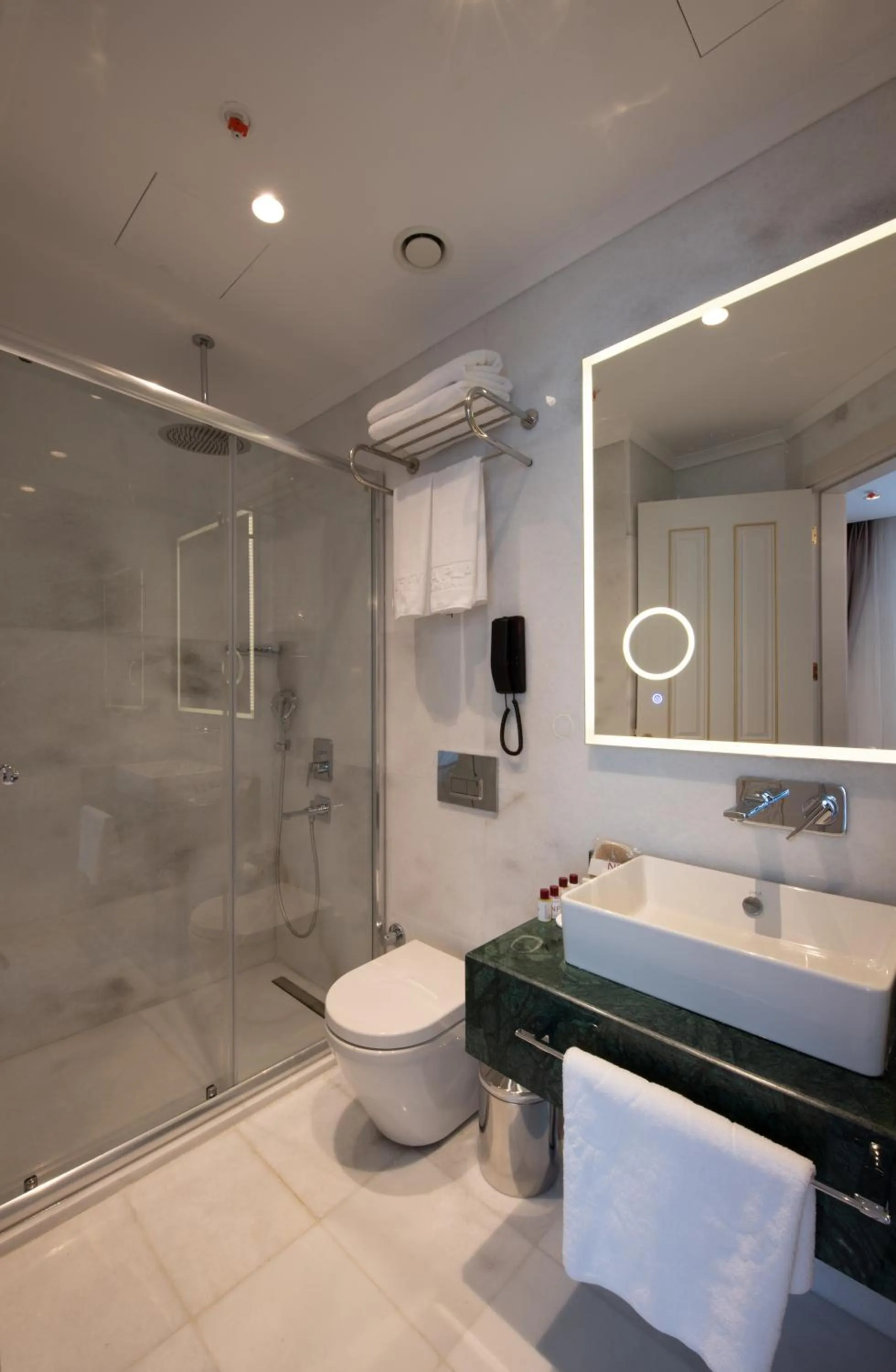 Bathroom in Bvs Bosphorus Pera Hotel