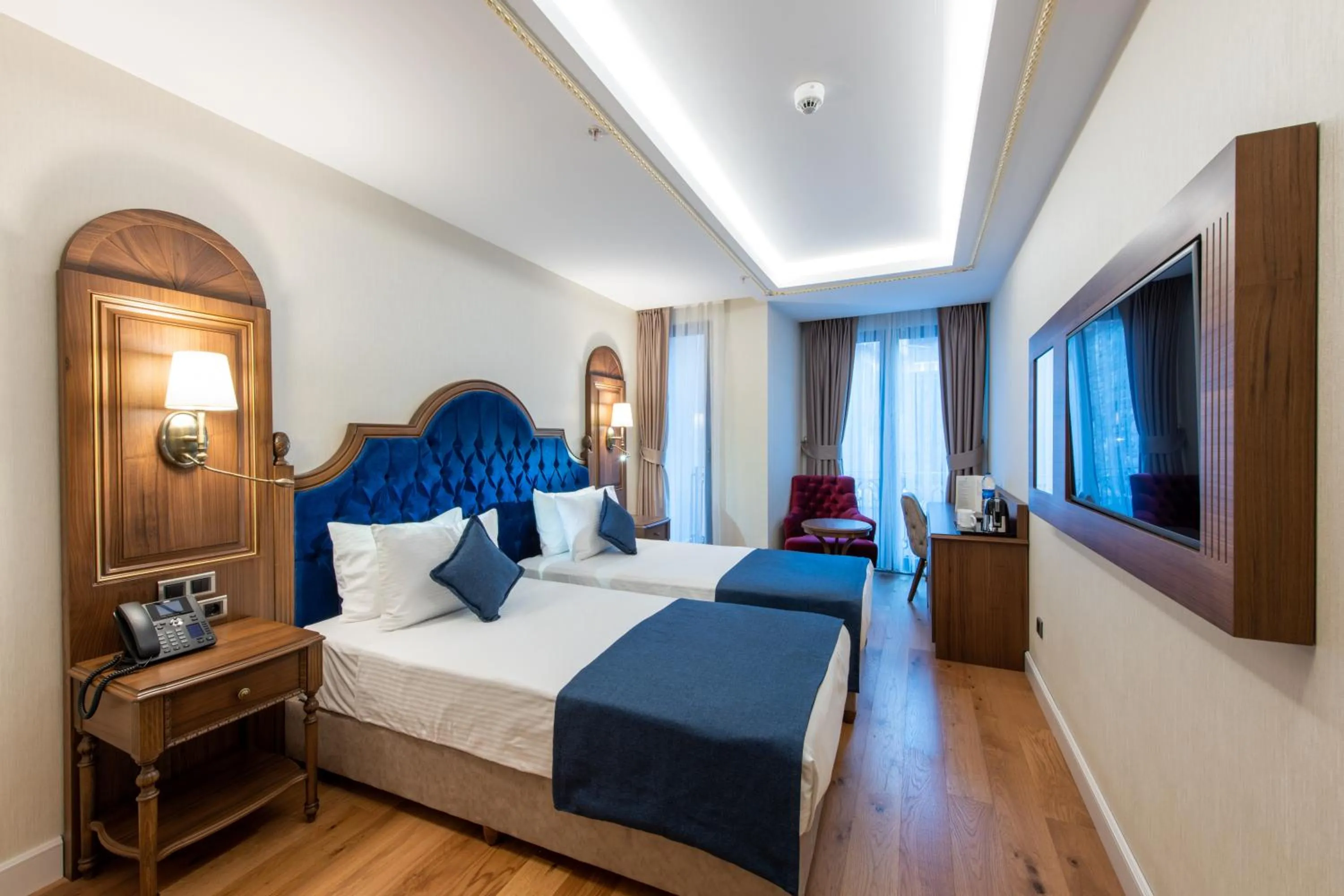 Bed in Bvs Bosphorus Pera Hotel