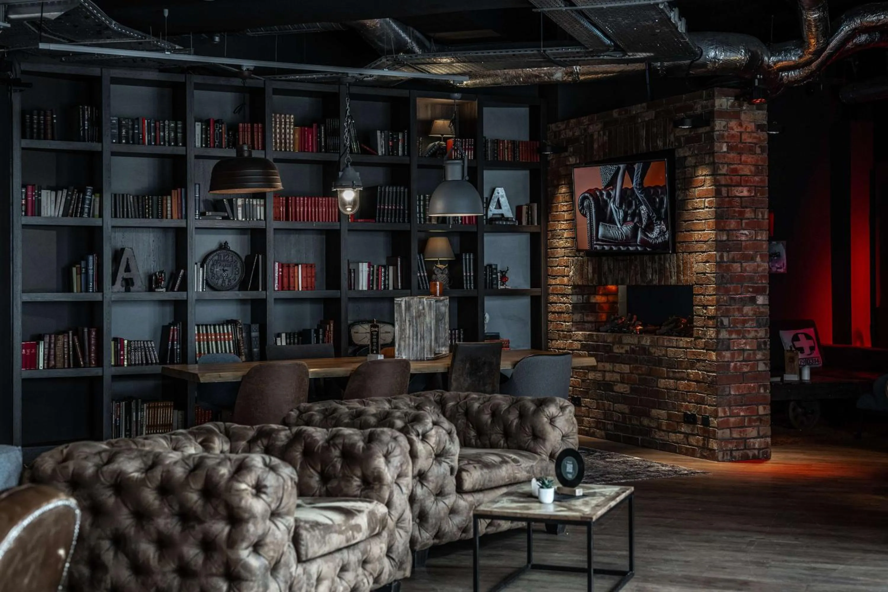 Lounge or bar in pentahotel Paris Charles de Gaulle