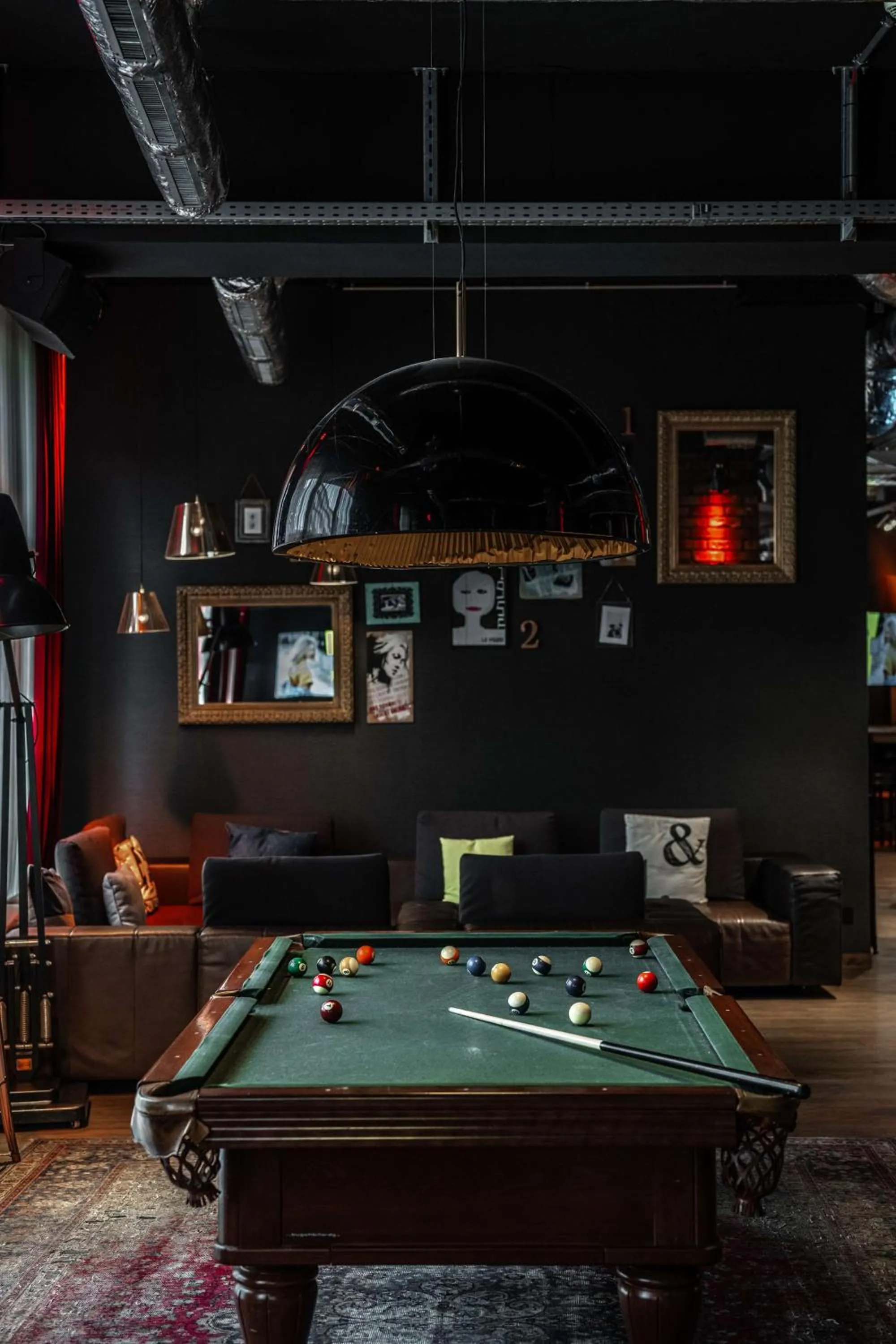 Lounge or bar in pentahotel Paris Charles de Gaulle