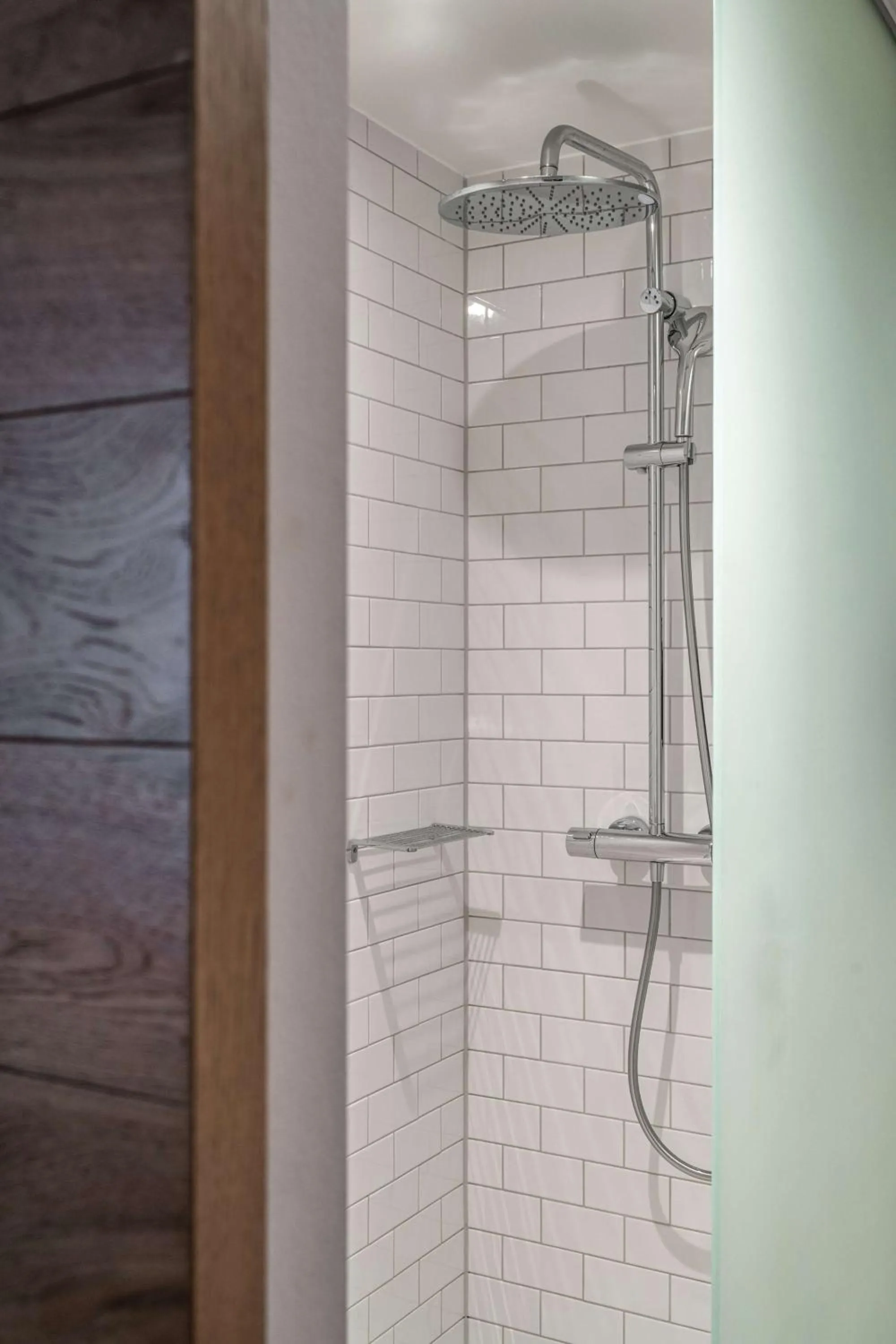 Bathroom in pentahotel Paris Charles de Gaulle