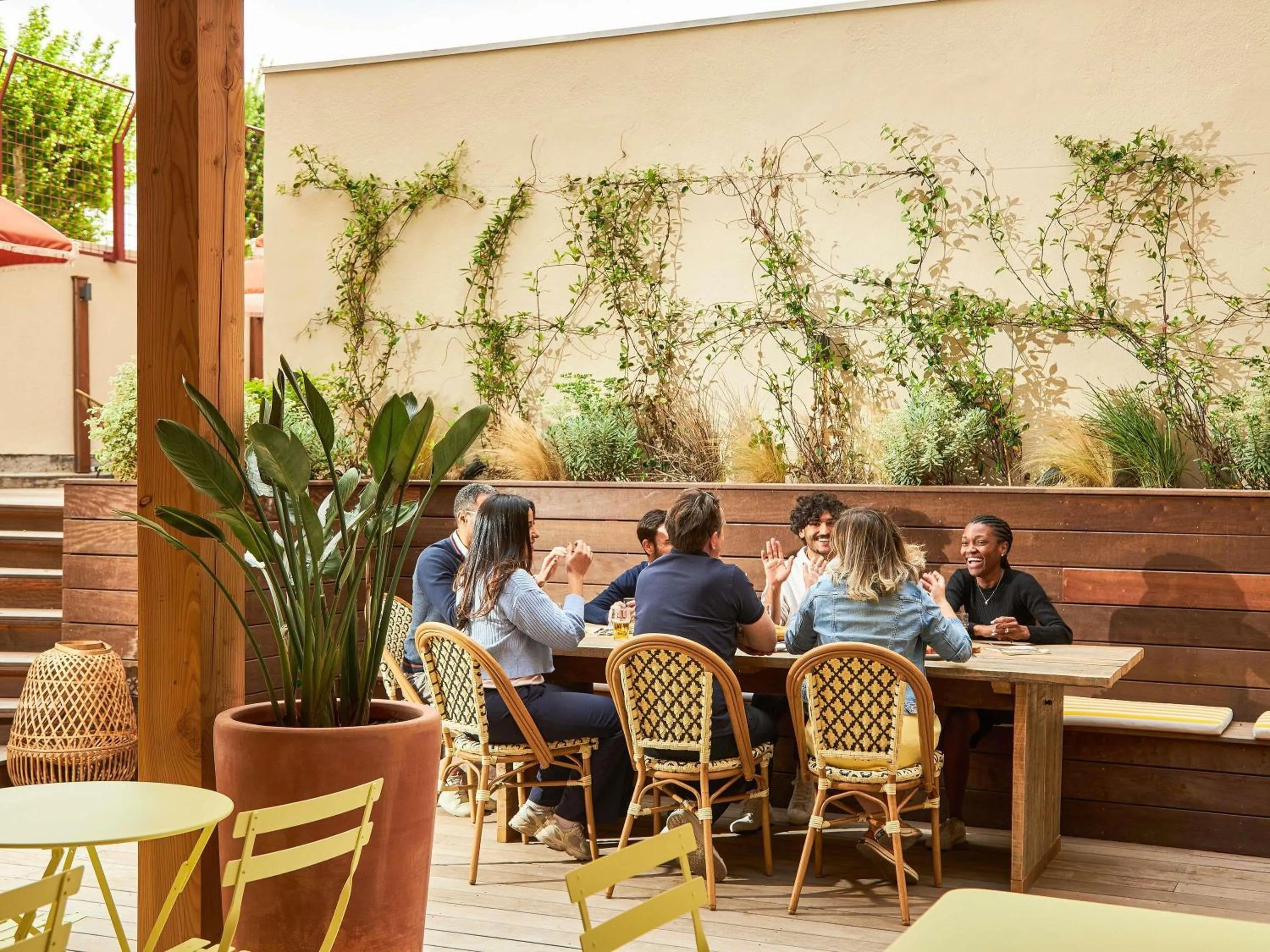 Property building in greet hotel Marseille Parc Chanot Velodrome