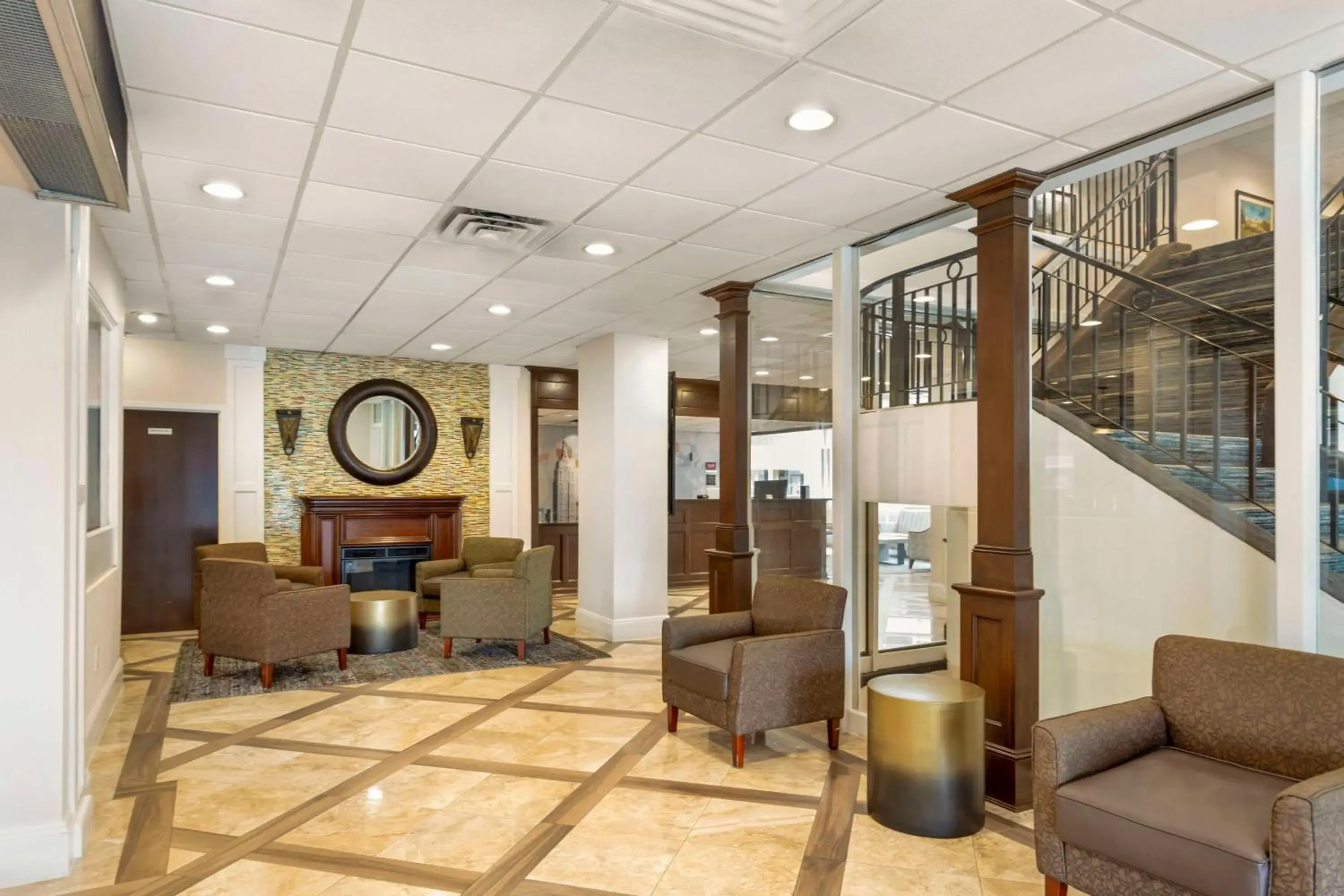 Lobby or reception in Best Western Mill River Manor Lobby or reception in Best Western Mill River Manor